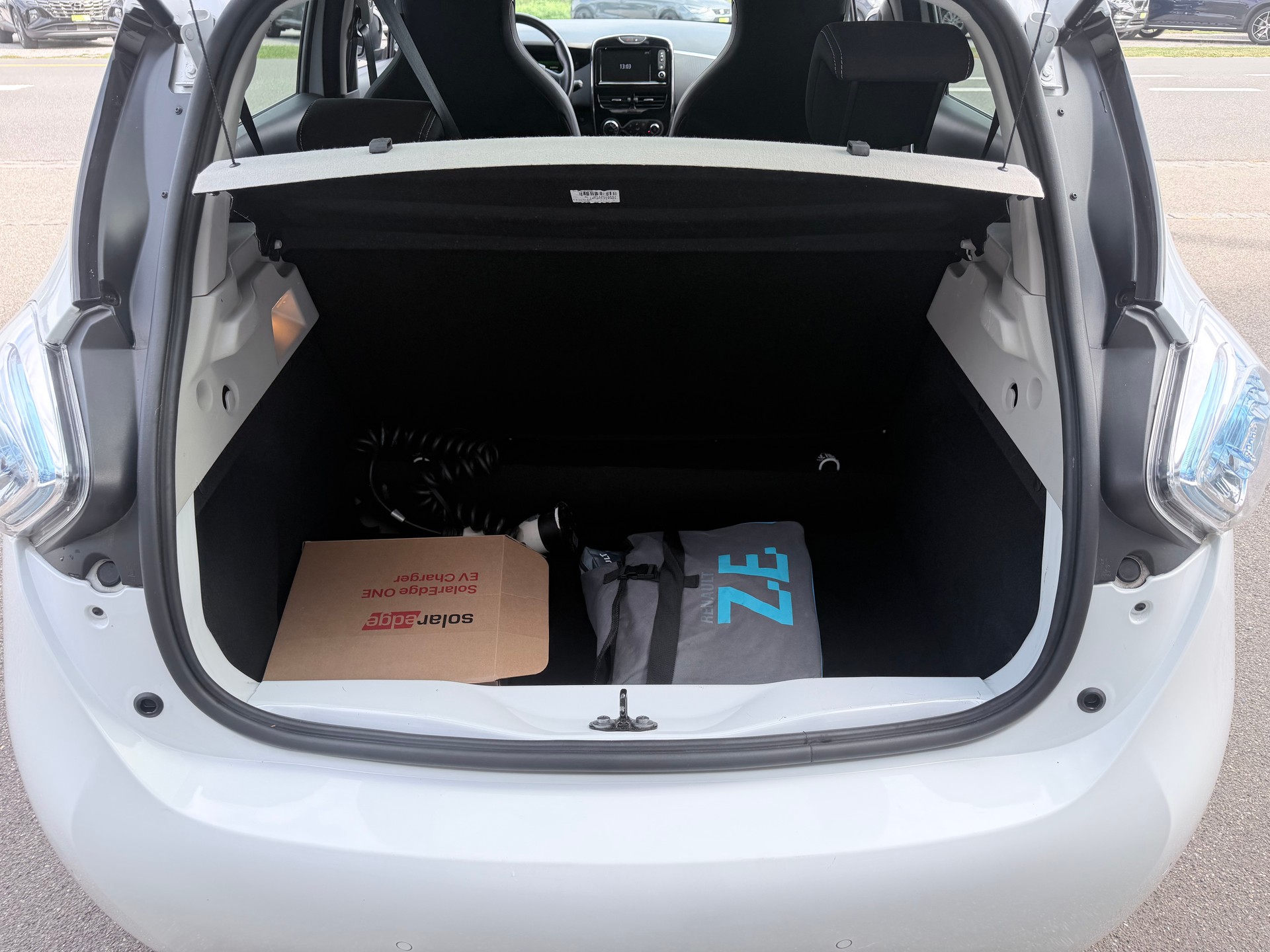 RENAULT Zoe Intens R90 +++MIT BATTERIE+++-image-9