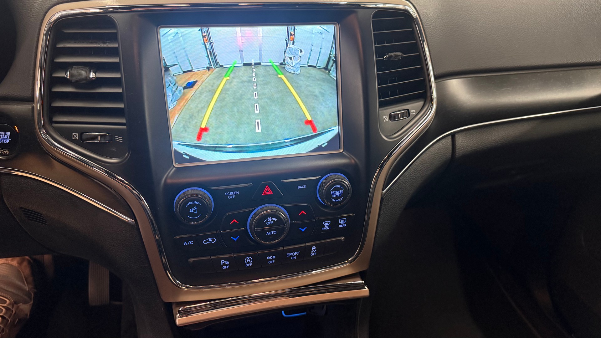 JEEP Grand Cherokee 3.0 CRD Limited Automatic-image-15