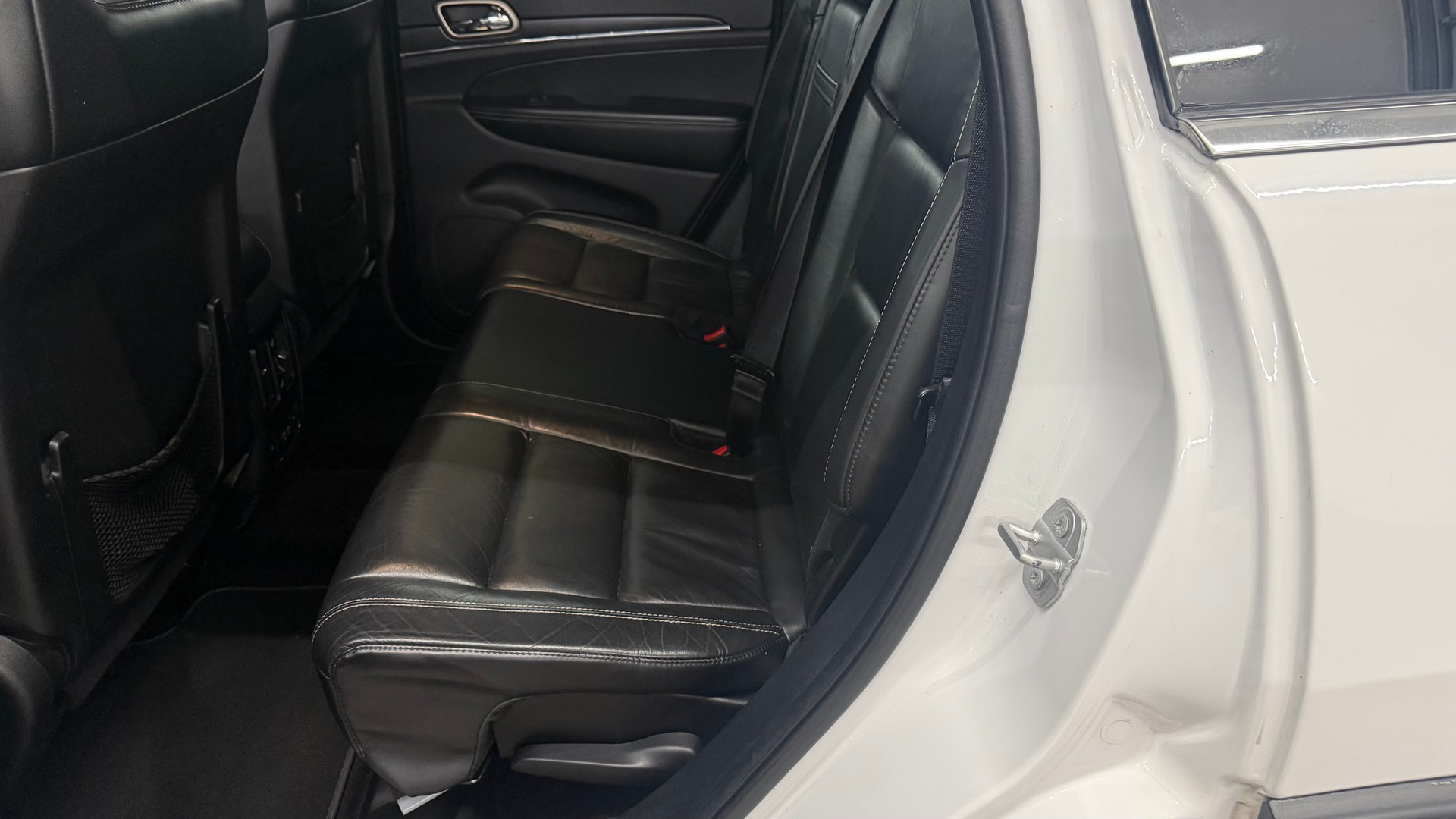 JEEP Grand Cherokee 3.0 CRD Limited Automatic-image-9