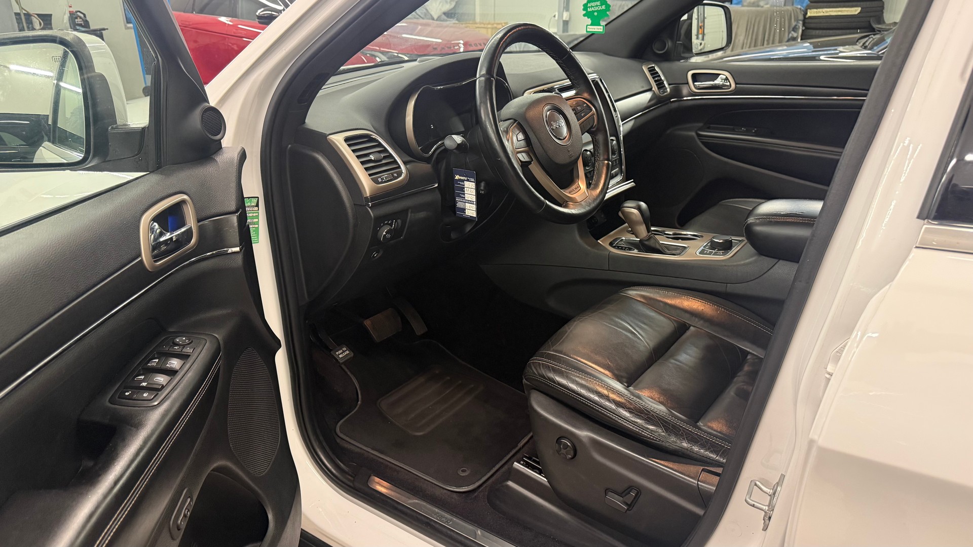 JEEP Grand Cherokee 3.0 CRD Limited Automatic-image-7