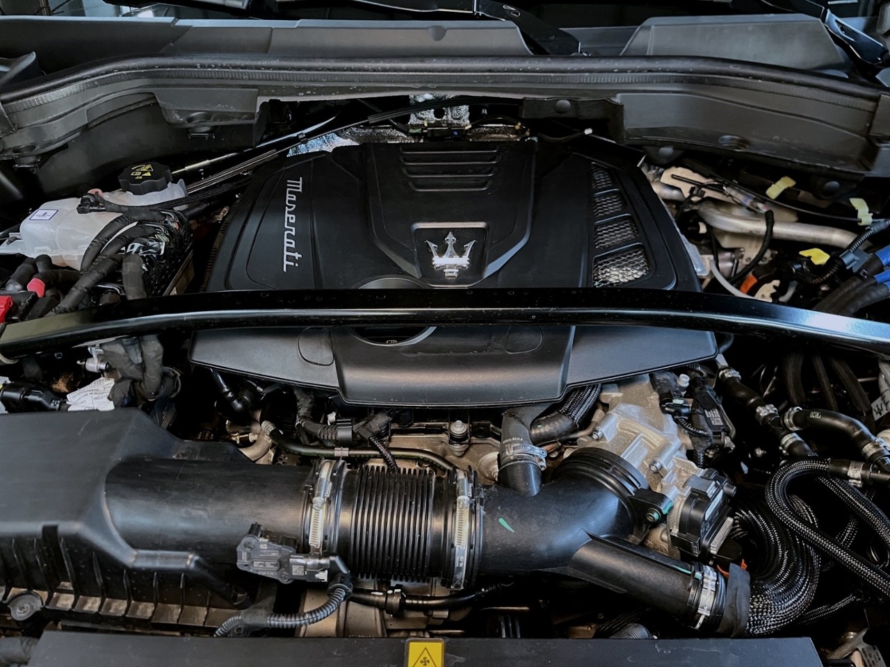 MASERATI Grecale 2.0 MHEV GT Hybrid Automatica-image-12