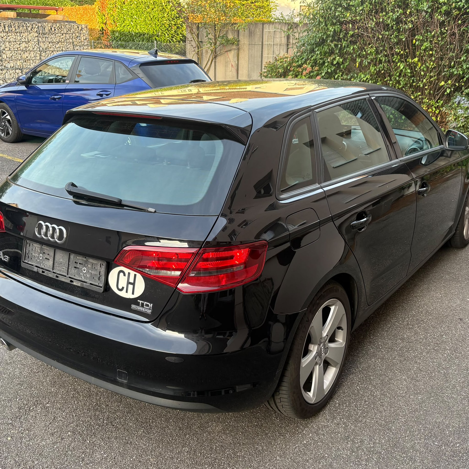 AUDI 2.0 TDI 150 Ambition quattro-image-1