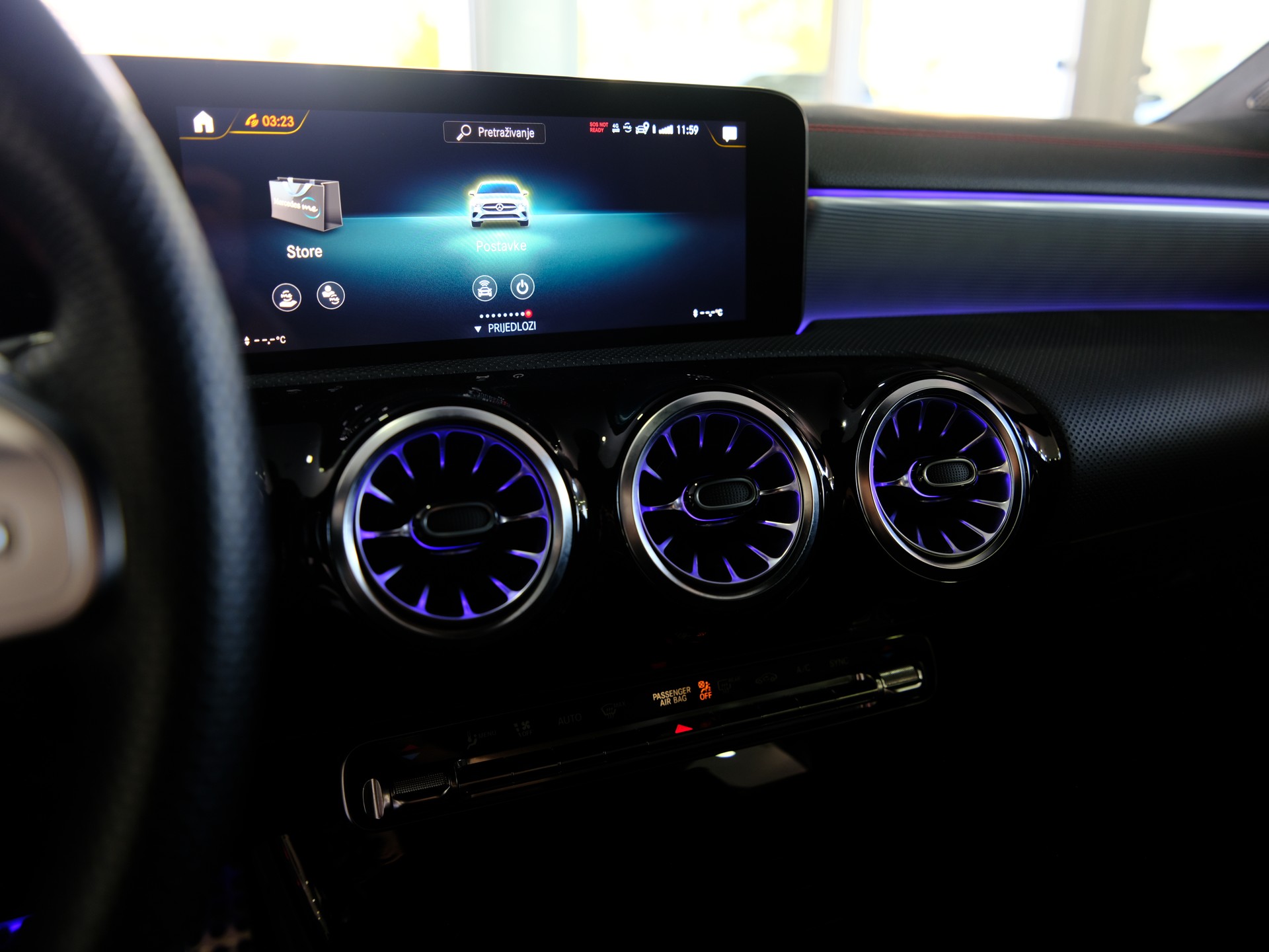 MERCEDES-BENZ CLA Shooting Brake 250 4Matic 7G-DCT AMG Line-image-26