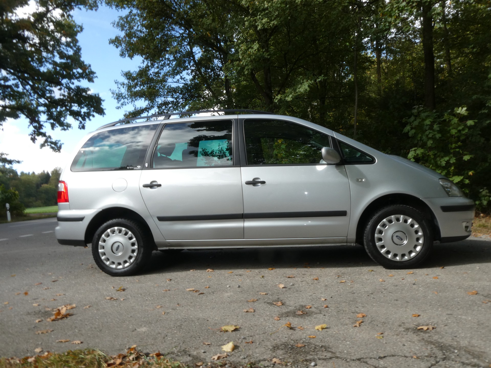 FORD Galaxy 2.3i 16V Trend-image-5
