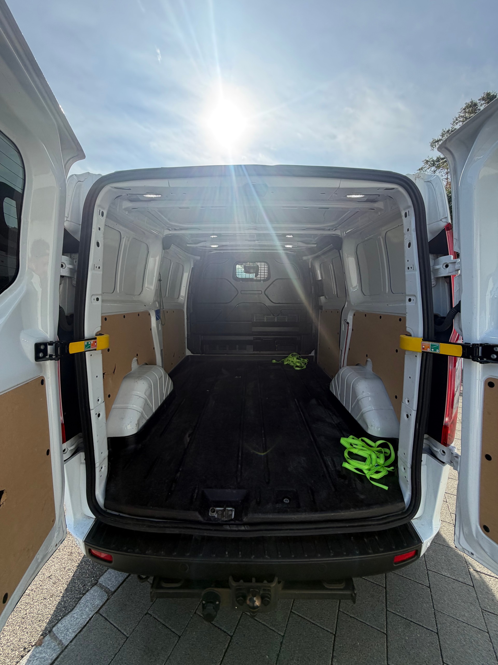 FORD Transit Custom Van 280 L1H1 Trend-image-6