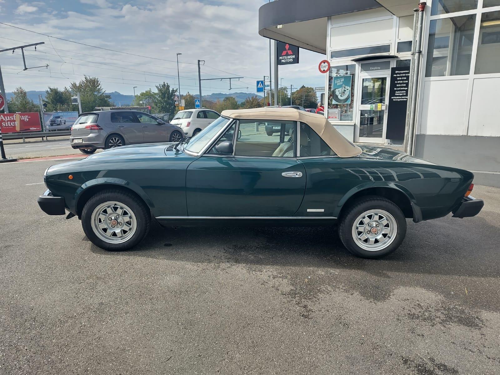FIAT 124 DS-image-4