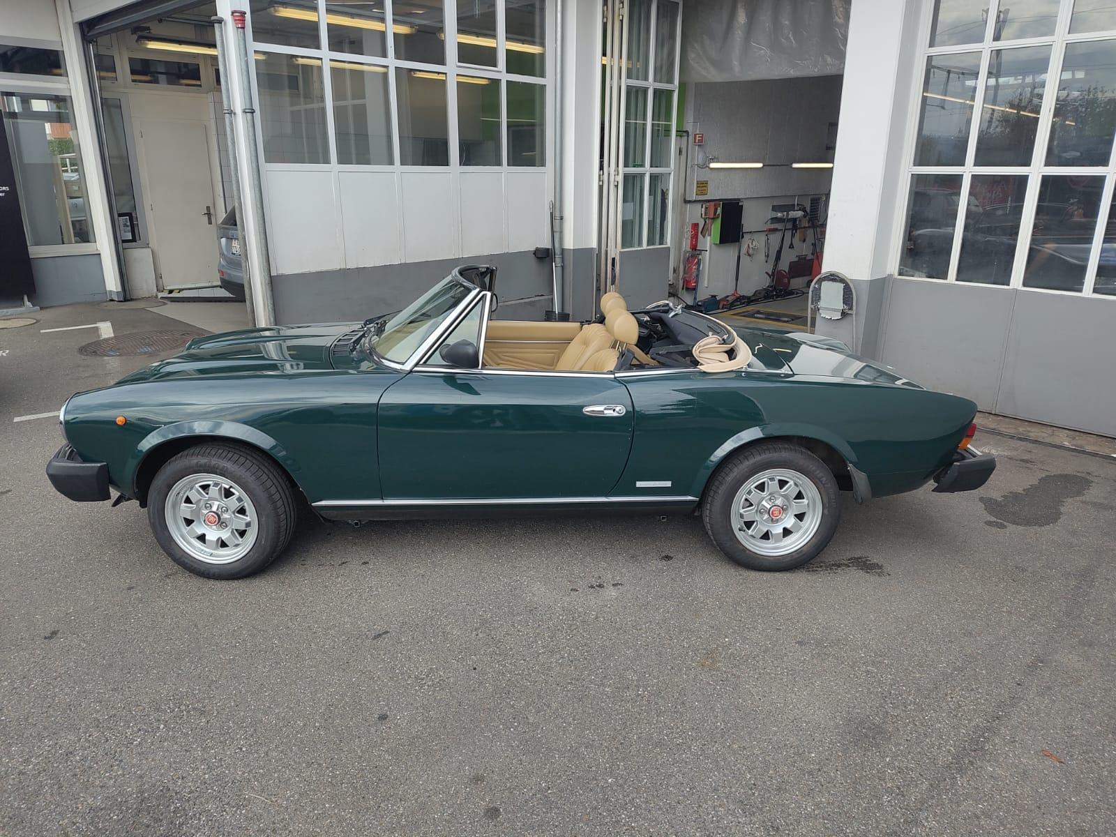 FIAT 124 DS-image-1