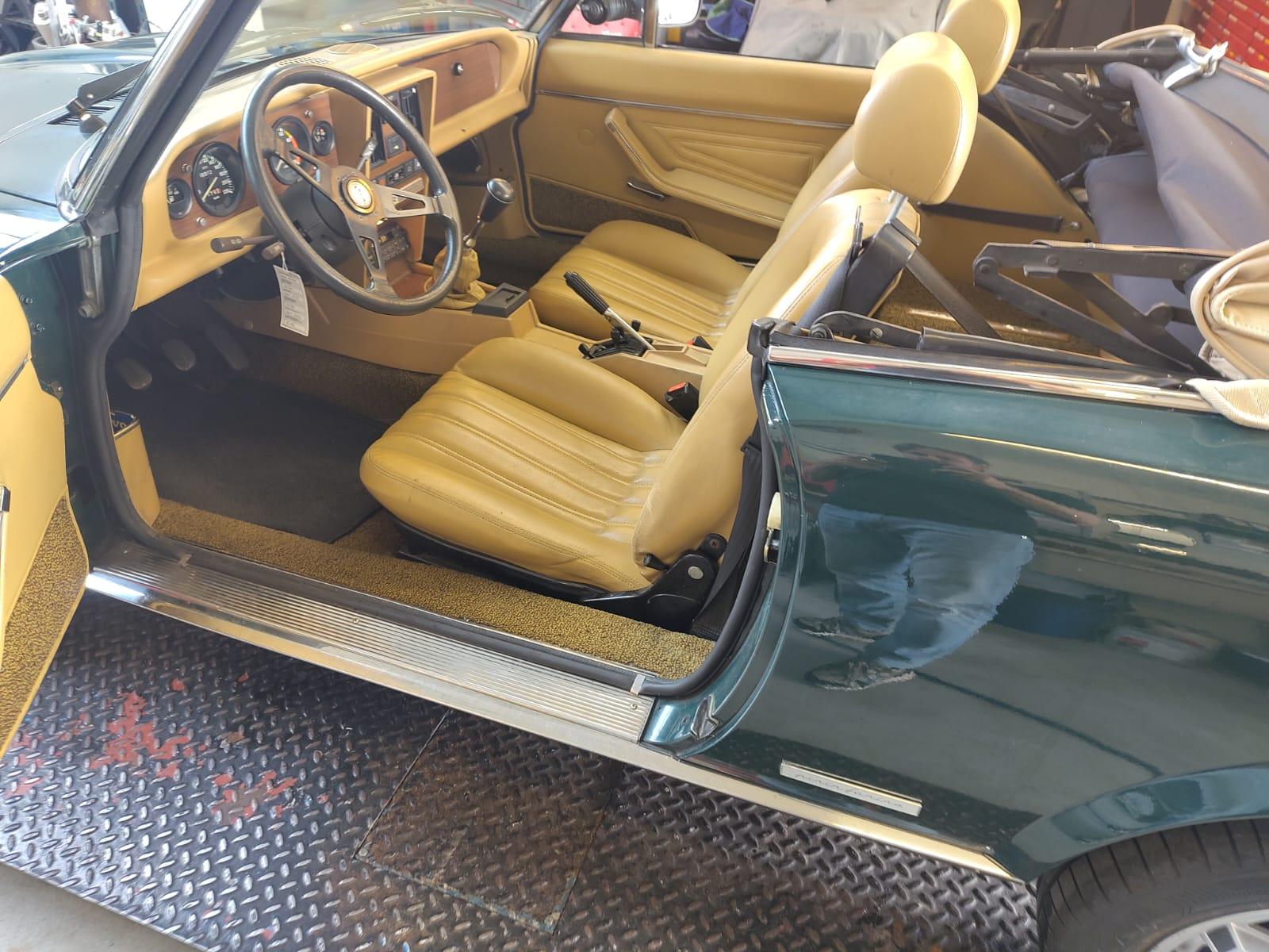 FIAT 124 DS-image-14