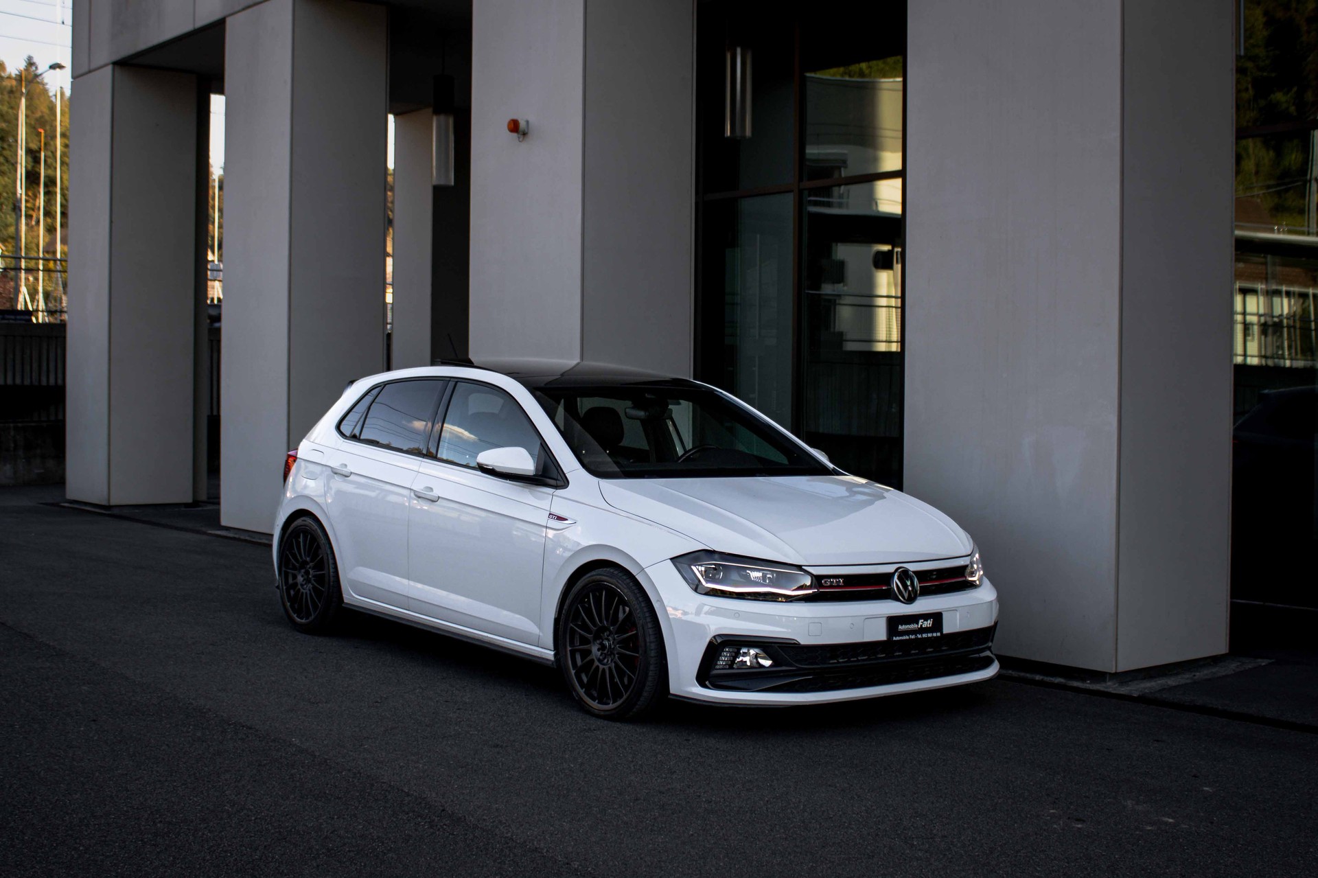 VW Polo 2.0 TSI GTI DSG-image-4