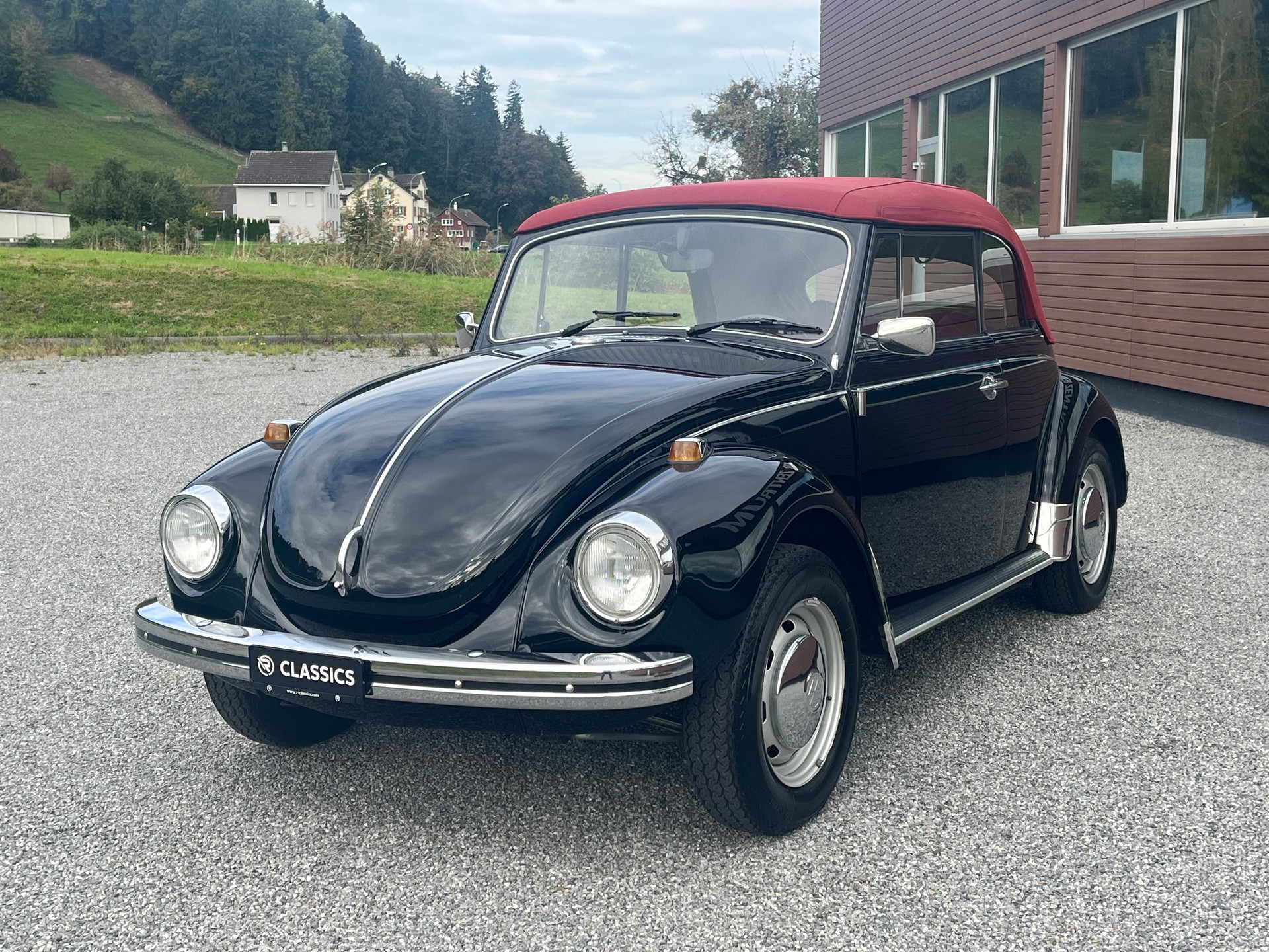 VW 1302 LS Cabriolet-image-14