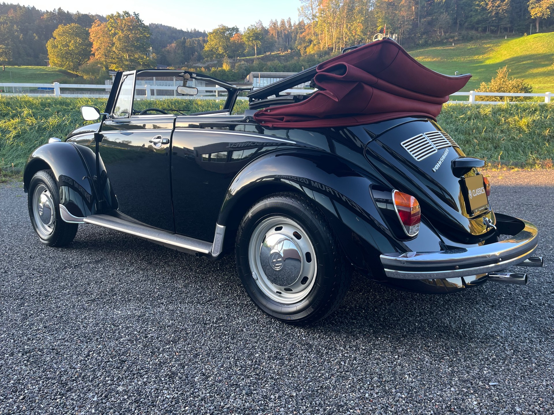 VW 1302 LS Cabriolet-image-16