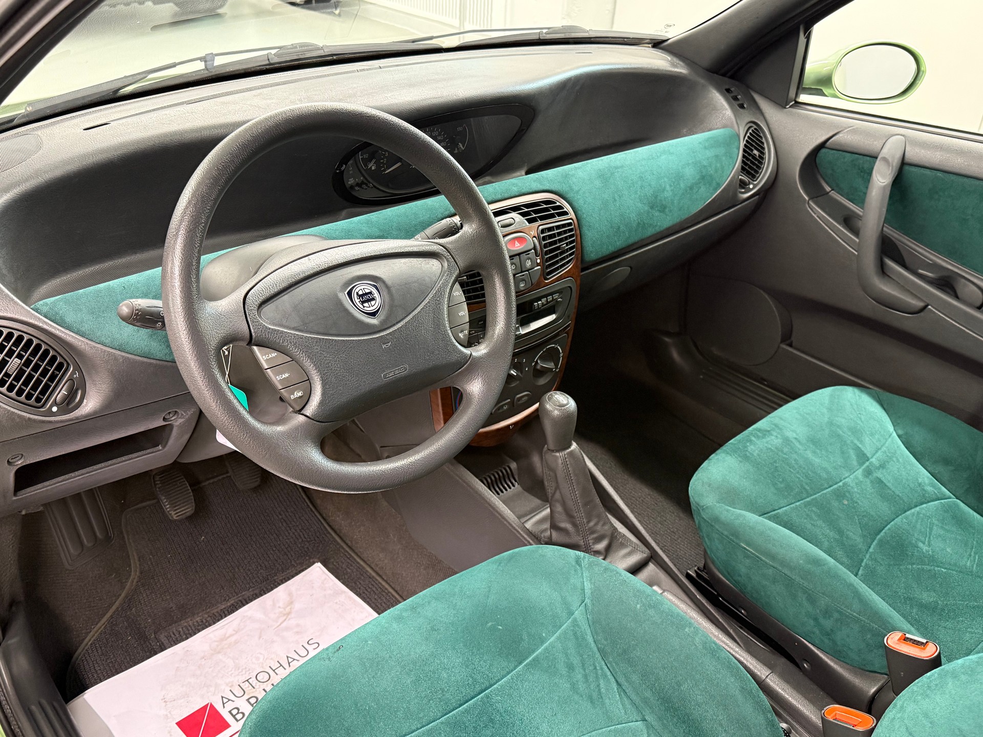 LANCIA Y 1.4 LX 60.000 KM-image-6