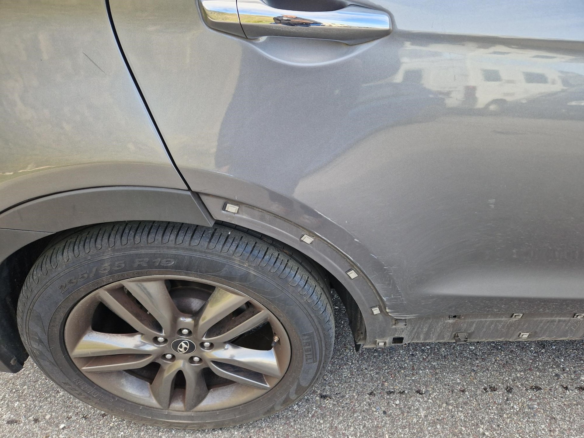 HYUNDAI Santa Fe 2.2 CRDI Premium 4WD Automatic-image-2