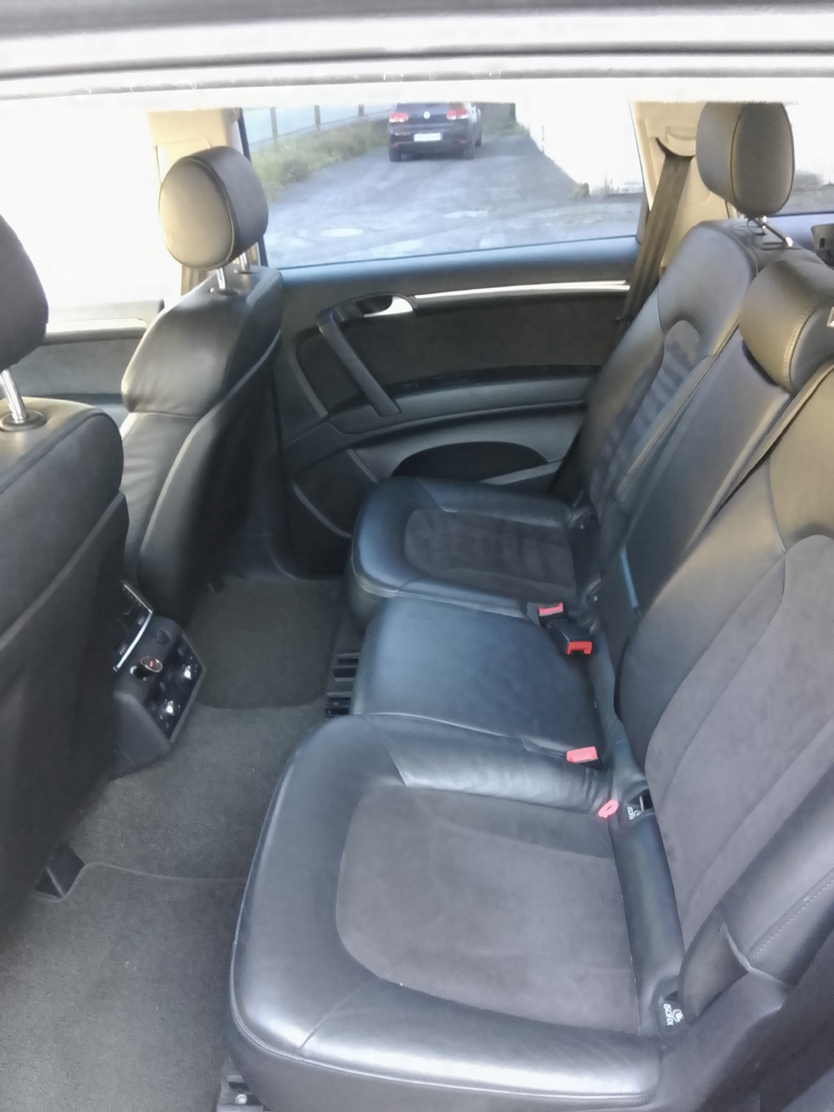 AUDI Q7 3.0 TDI quattro tiptronic-image-1