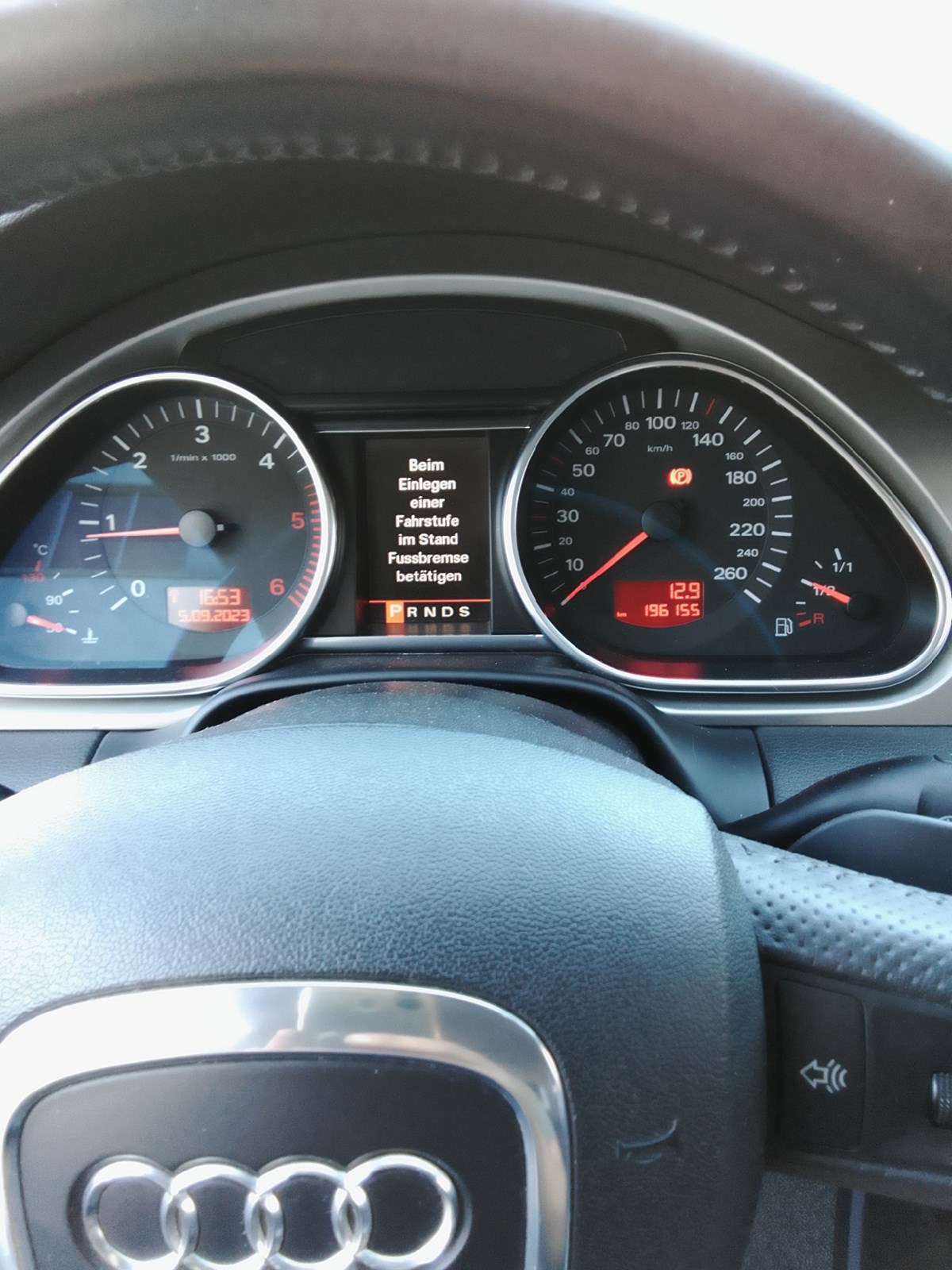 AUDI Q7 3.0 TDI quattro tiptronic-image-3