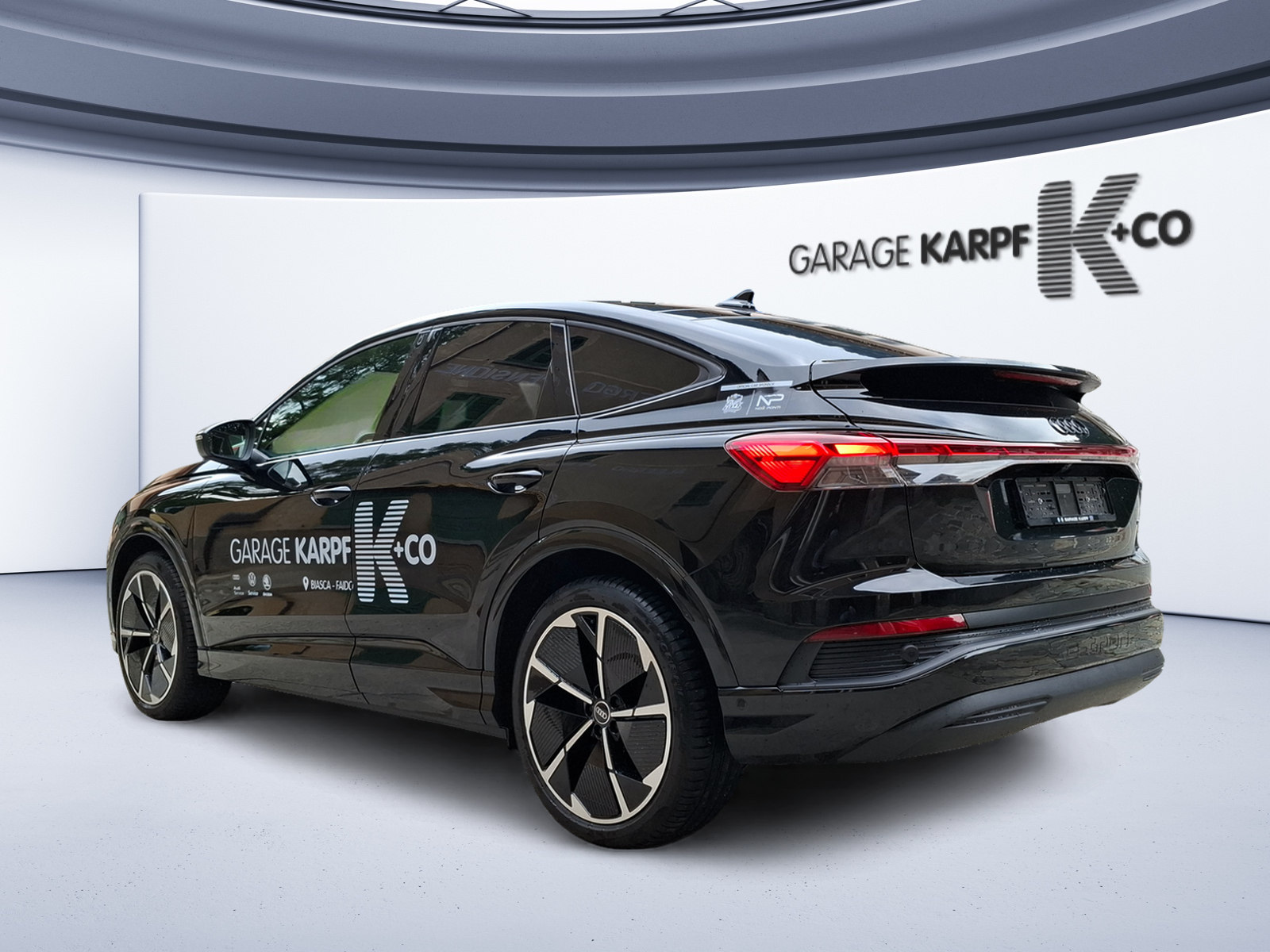 AUDI Q4 Sportback e-tron 50 quattro-image-2
