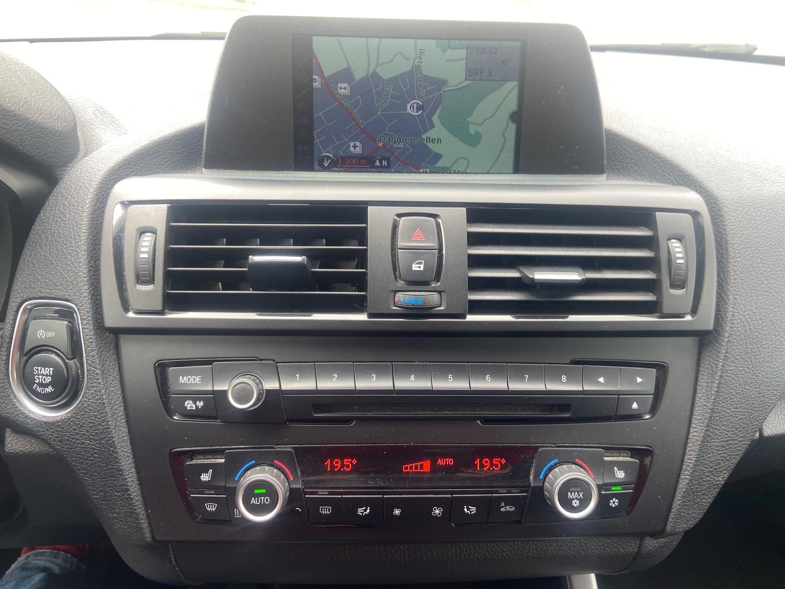 BMW 116d Efficient-Dynamics Edition-image-10