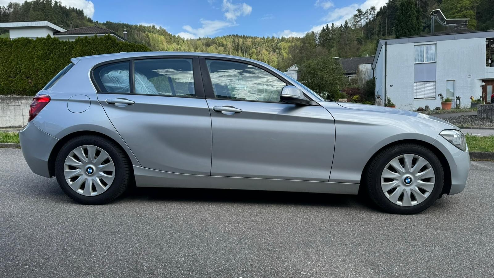 BMW 116d Efficient-Dynamics Edition-image-5