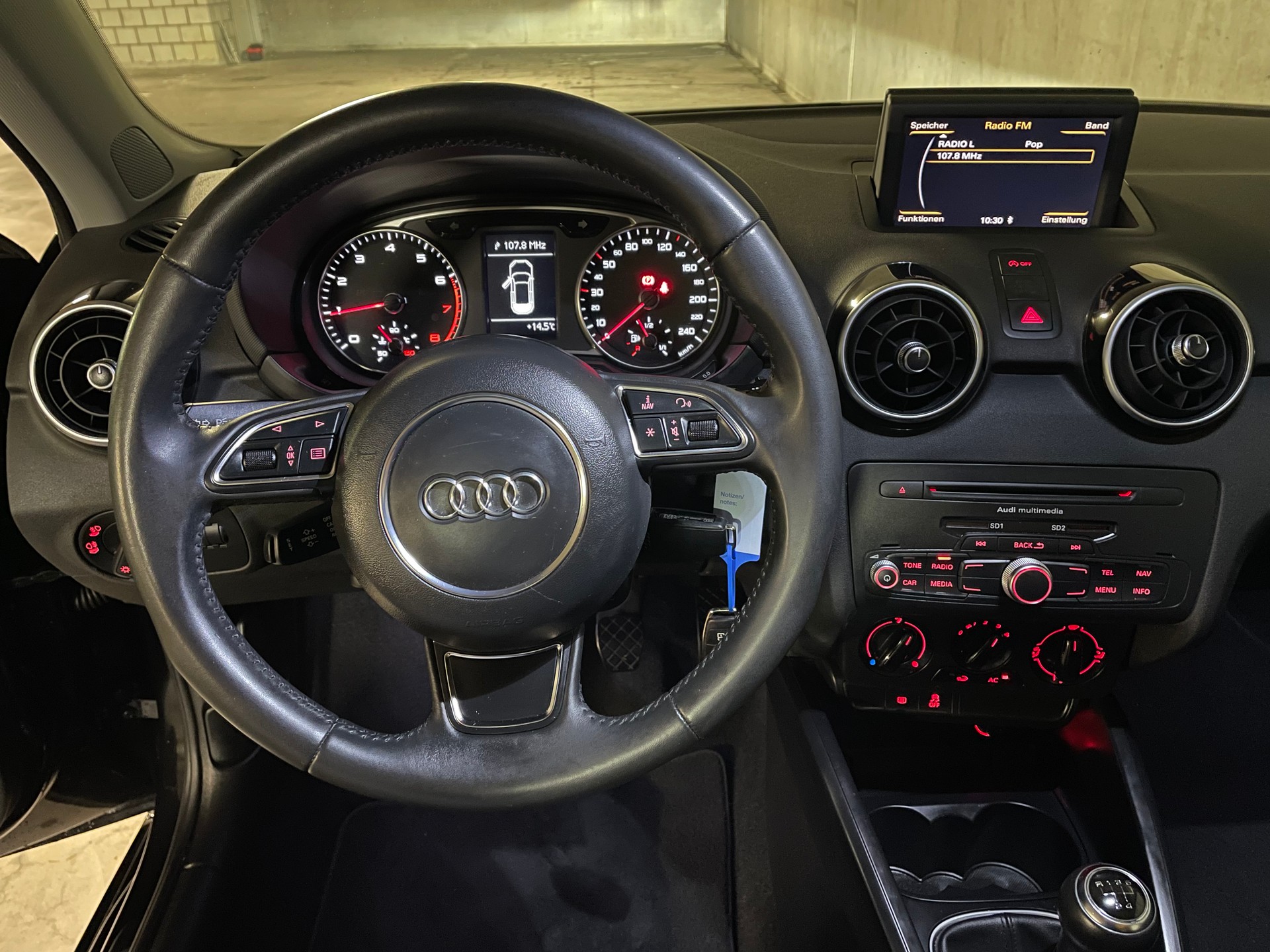 AUDI 1.2 TFSI Admired S-Line-image-25