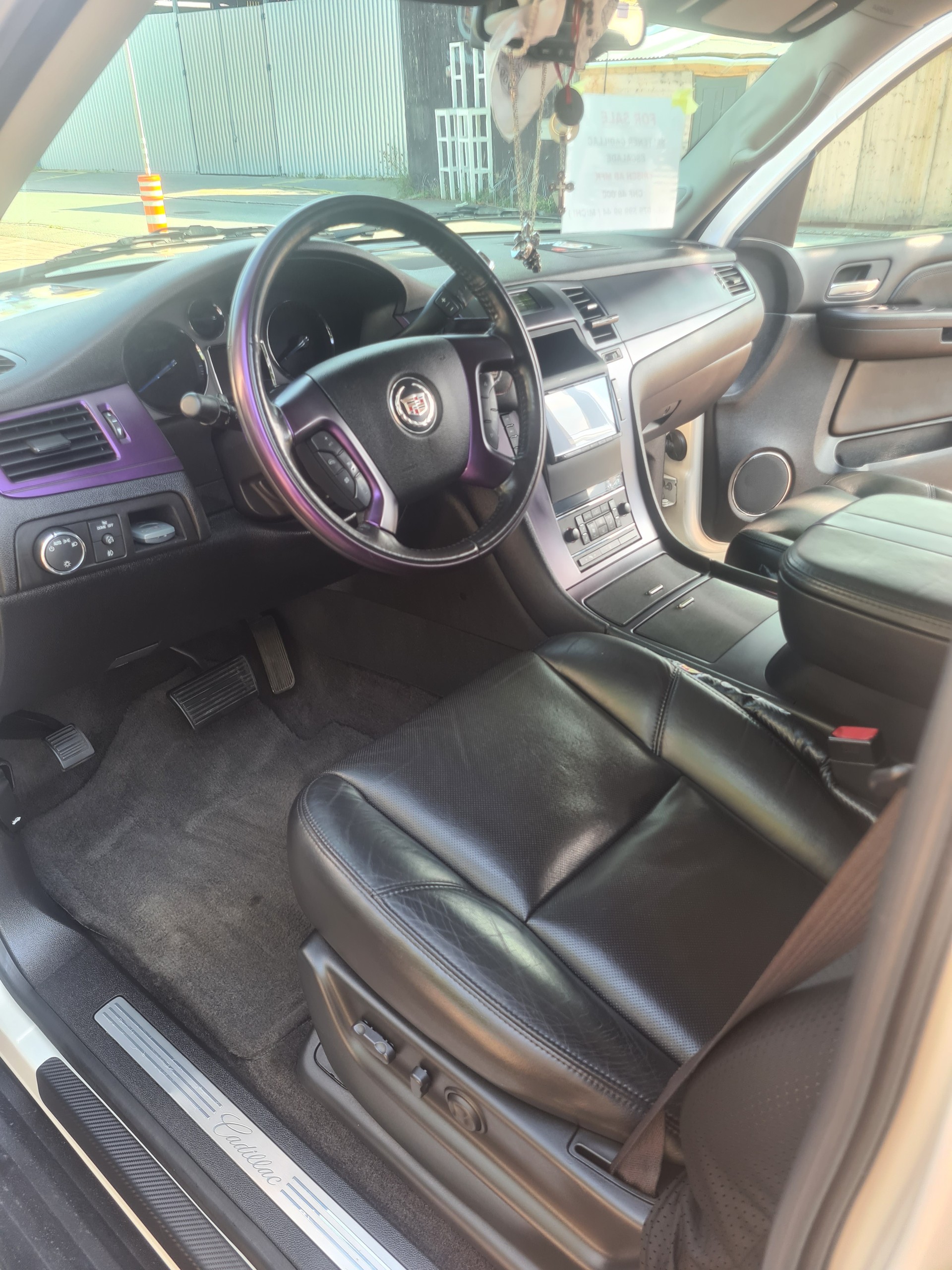 CADILLAC Escalade EXT Pickup Ein sehr seltenes Stück der Extraklasse-image-10