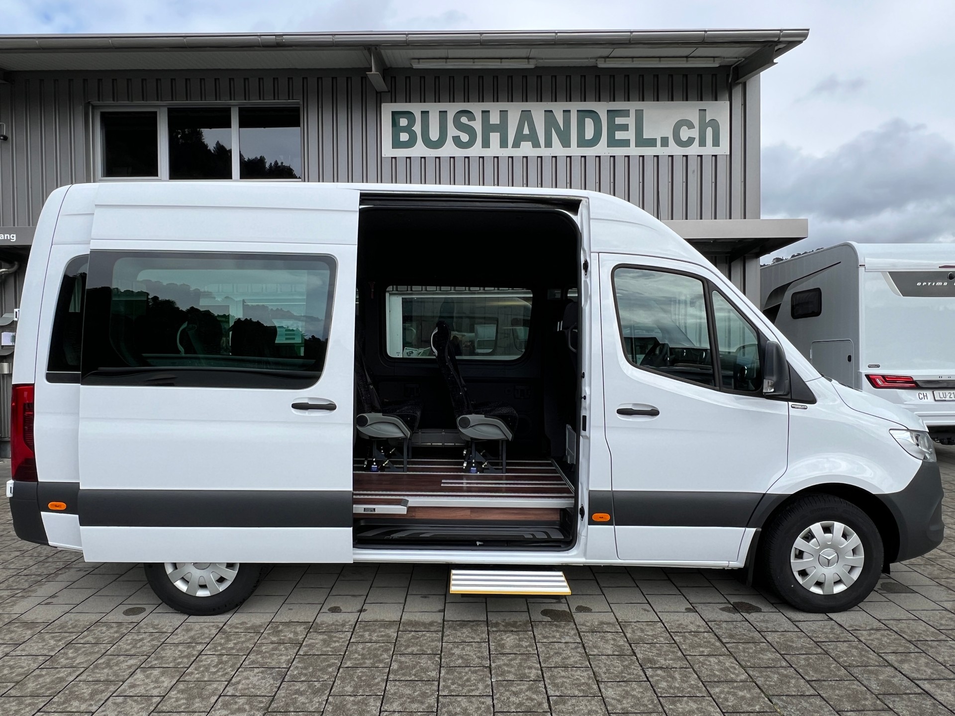 MERCEDES-BENZ 317 CDI Kleinbus (I30)-image-8