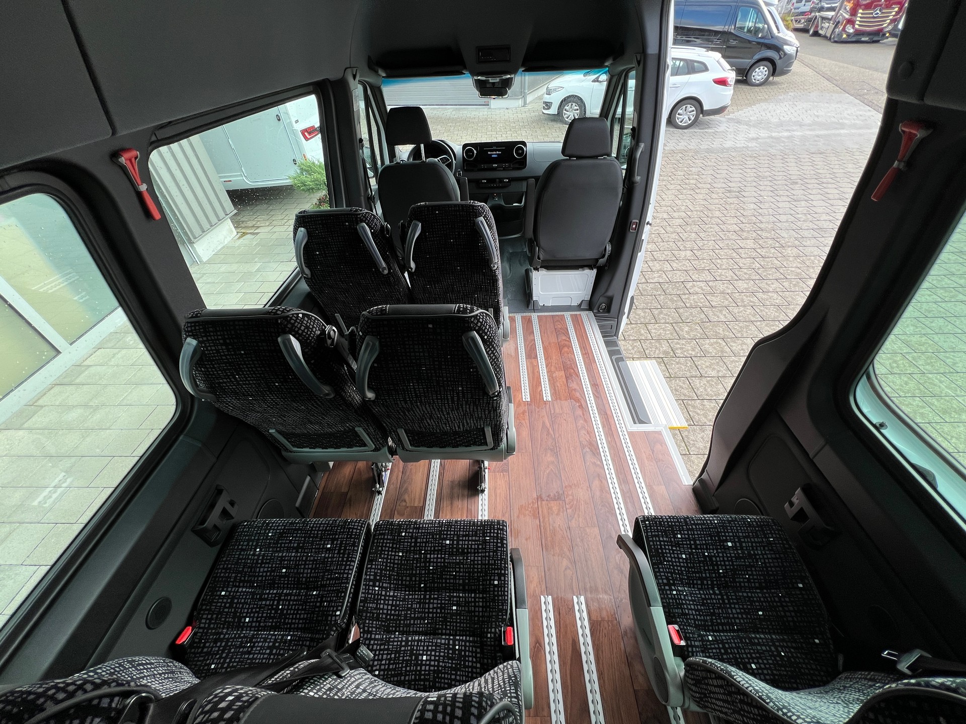 MERCEDES-BENZ 317 CDI Kleinbus (I30)-image-13
