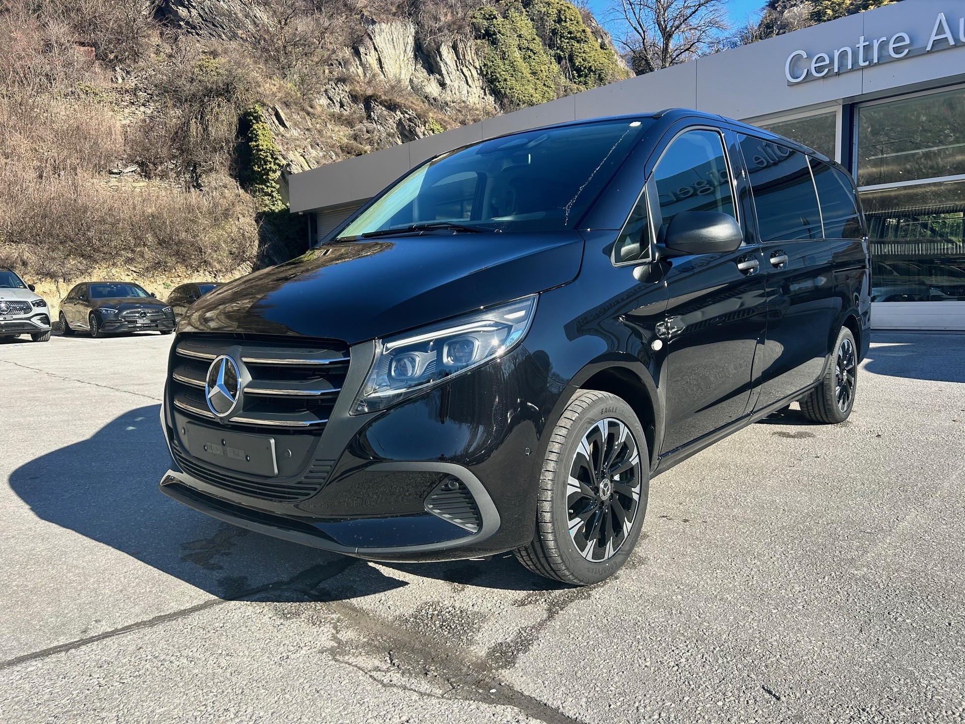 MERCEDES-BENZ Vito 116 CDI Lang Select Tourer 9G-Tronic-image-0