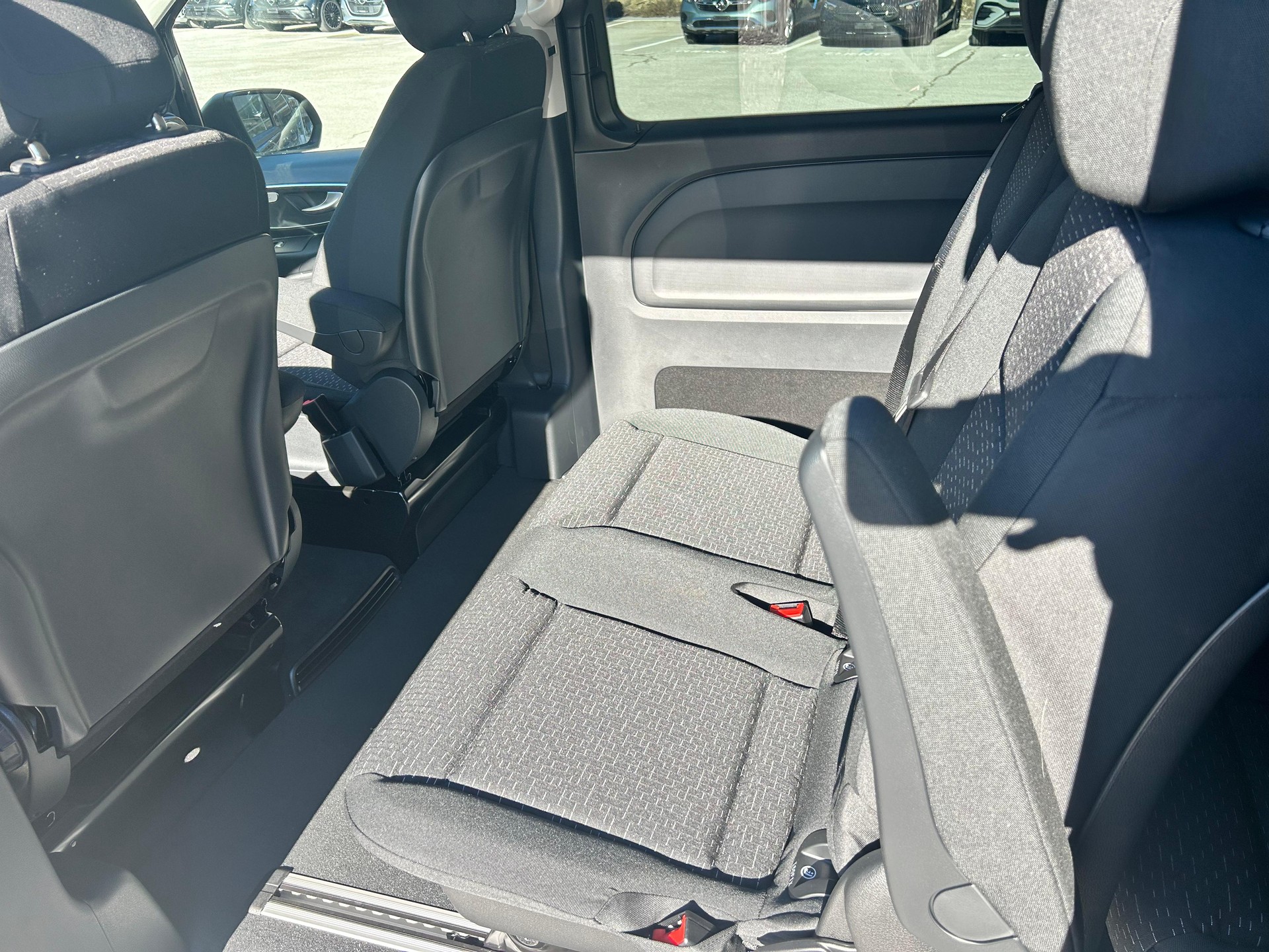 MERCEDES-BENZ Vito 116 CDI Lang Select Tourer 9G-Tronic-image-8