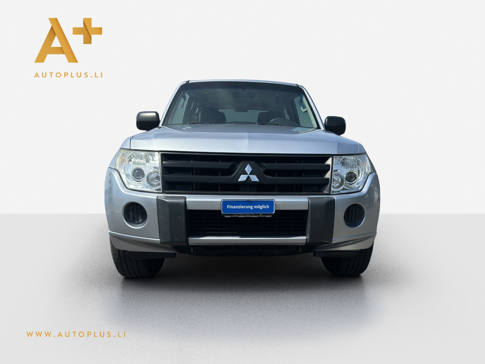 MITSUBISHI Pajero 3.2 DI-D Inform-image-3