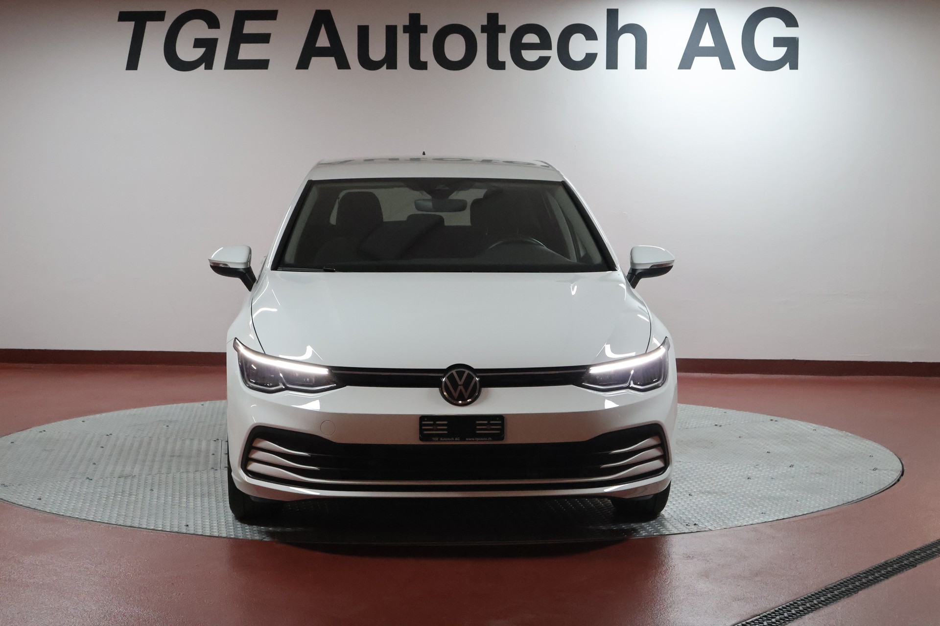 VW Golf 1.0 TSI Value-image-1
