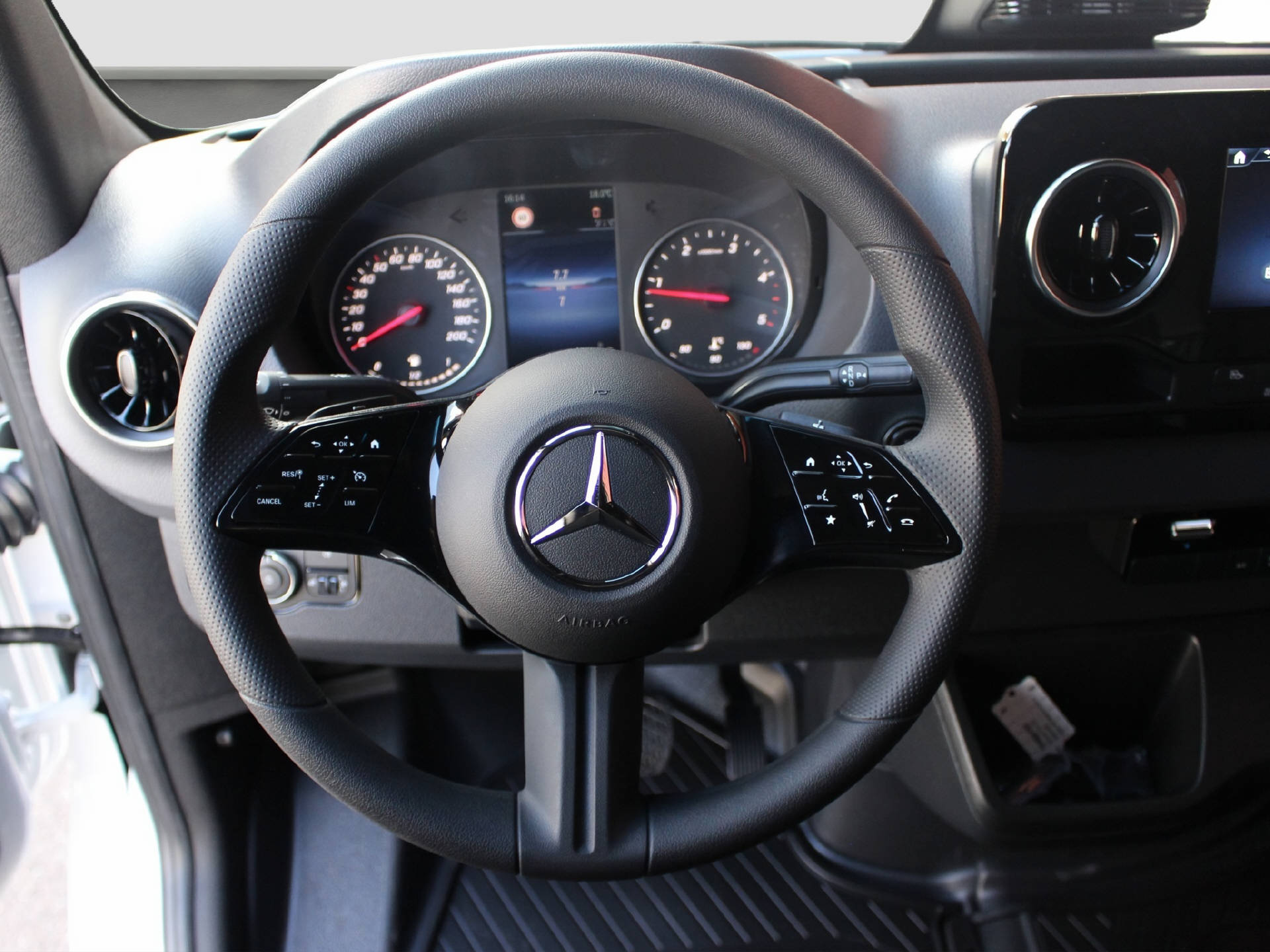 MERCEDES-BENZ Sprinter 315 CDI Pro KA 3665 S-image-7