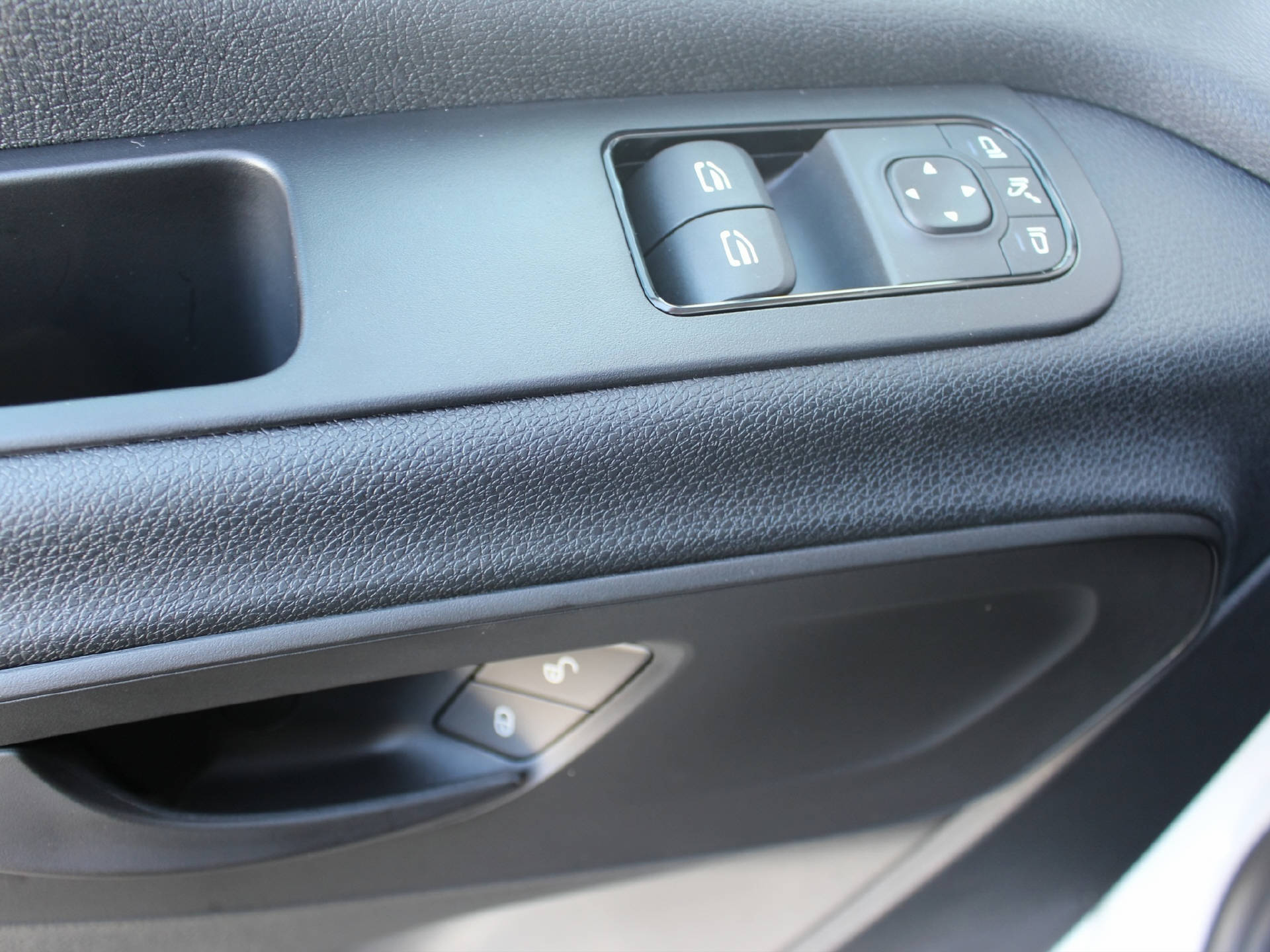 MERCEDES-BENZ Sprinter 315 CDI Pro KA 3665 S-image-9