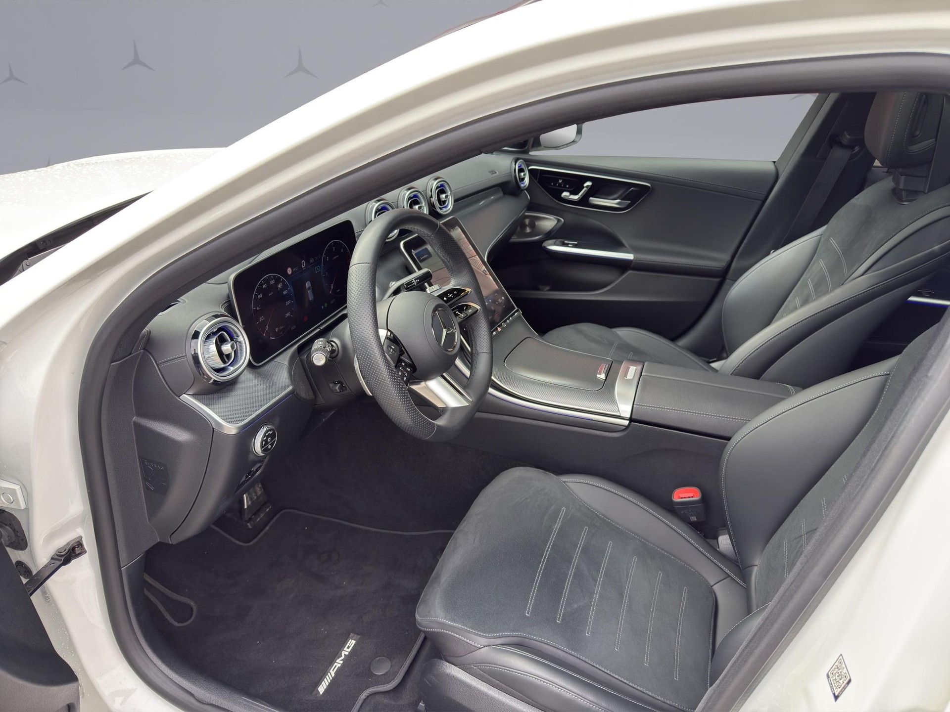 MERCEDES-BENZ C 220 d AMG Line 4matic Kombi-image-9