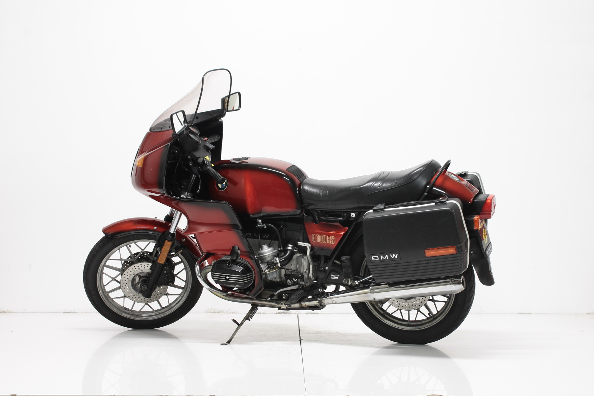 BMW R 100-showroom-element-2