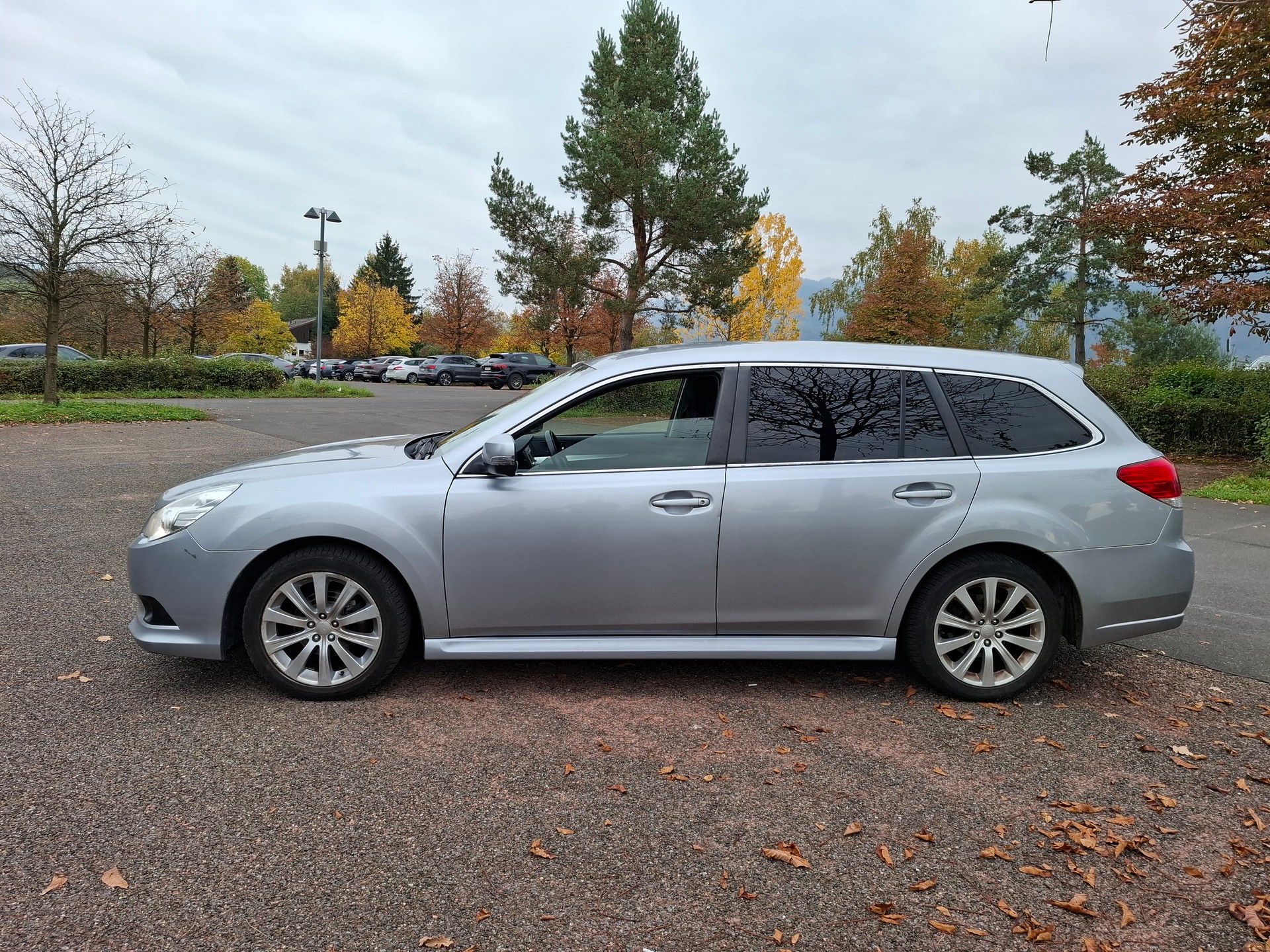 SUBARU Legacy 2.0i Swiss AWD-image-5