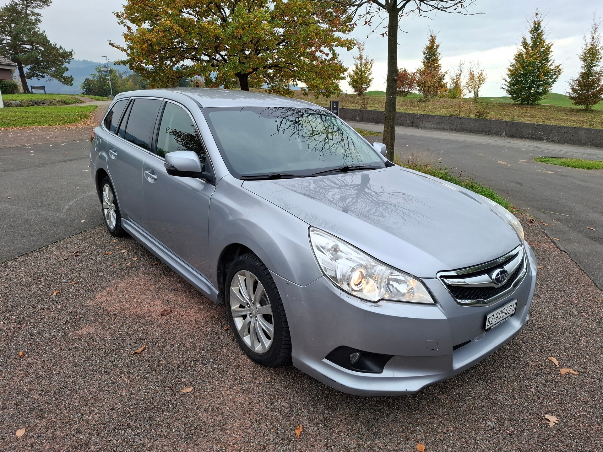 SUBARU Legacy 2.0i Swiss AWD-image-0
