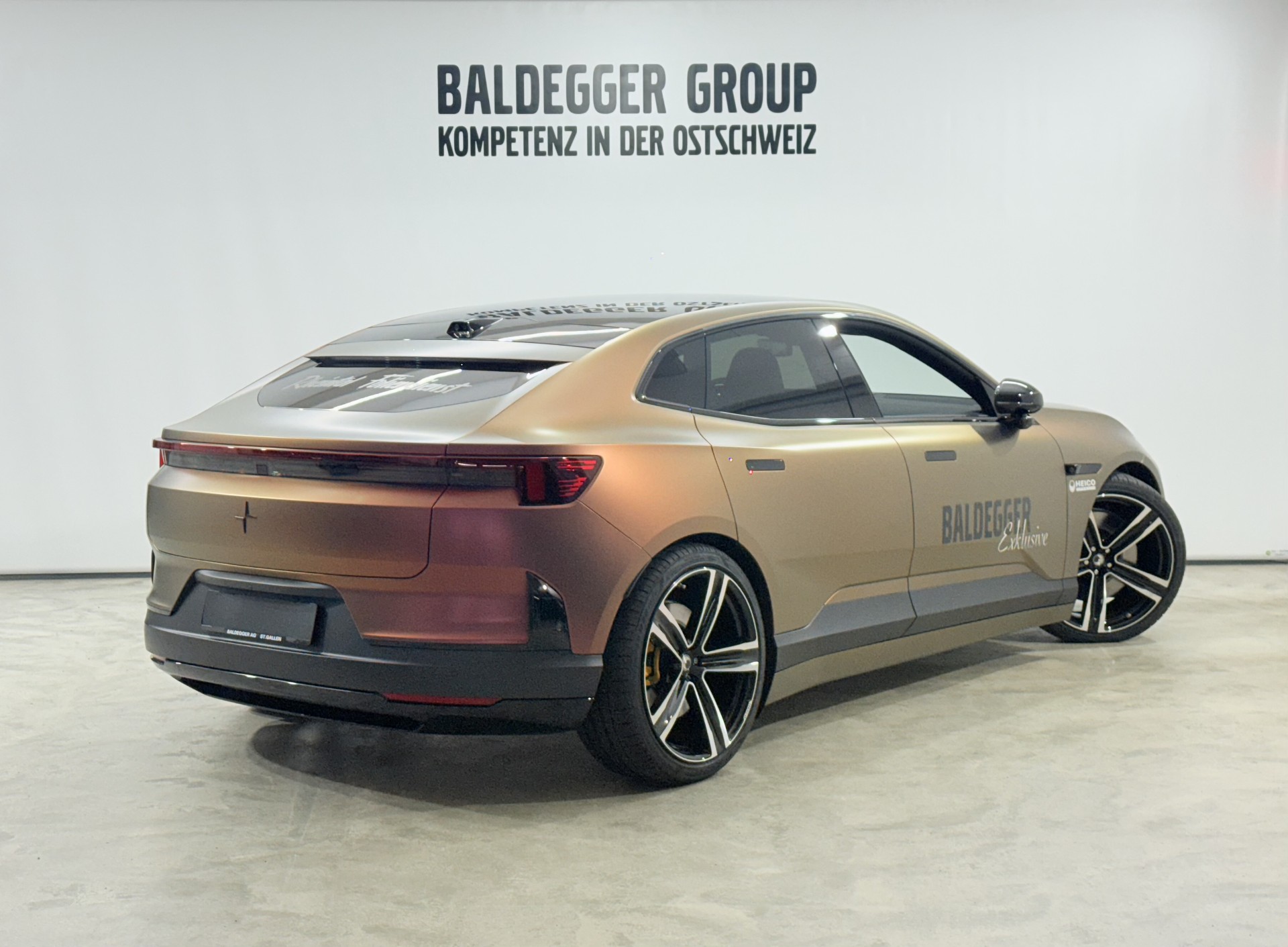 POLESTAR 4 Long Range Dual Motor Perfor-image-2