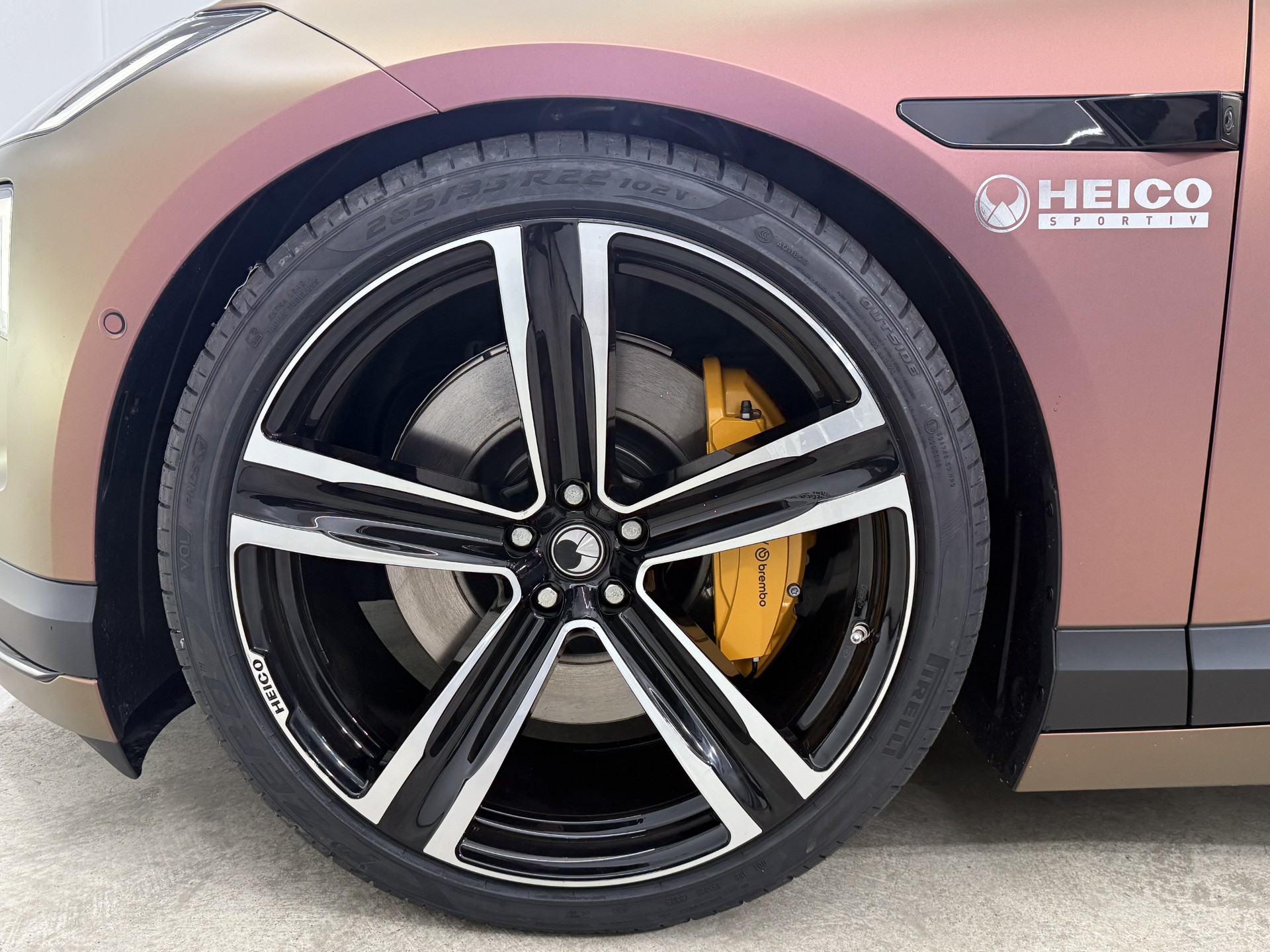 POLESTAR 4 Long Range Dual Motor Perfor-image-7