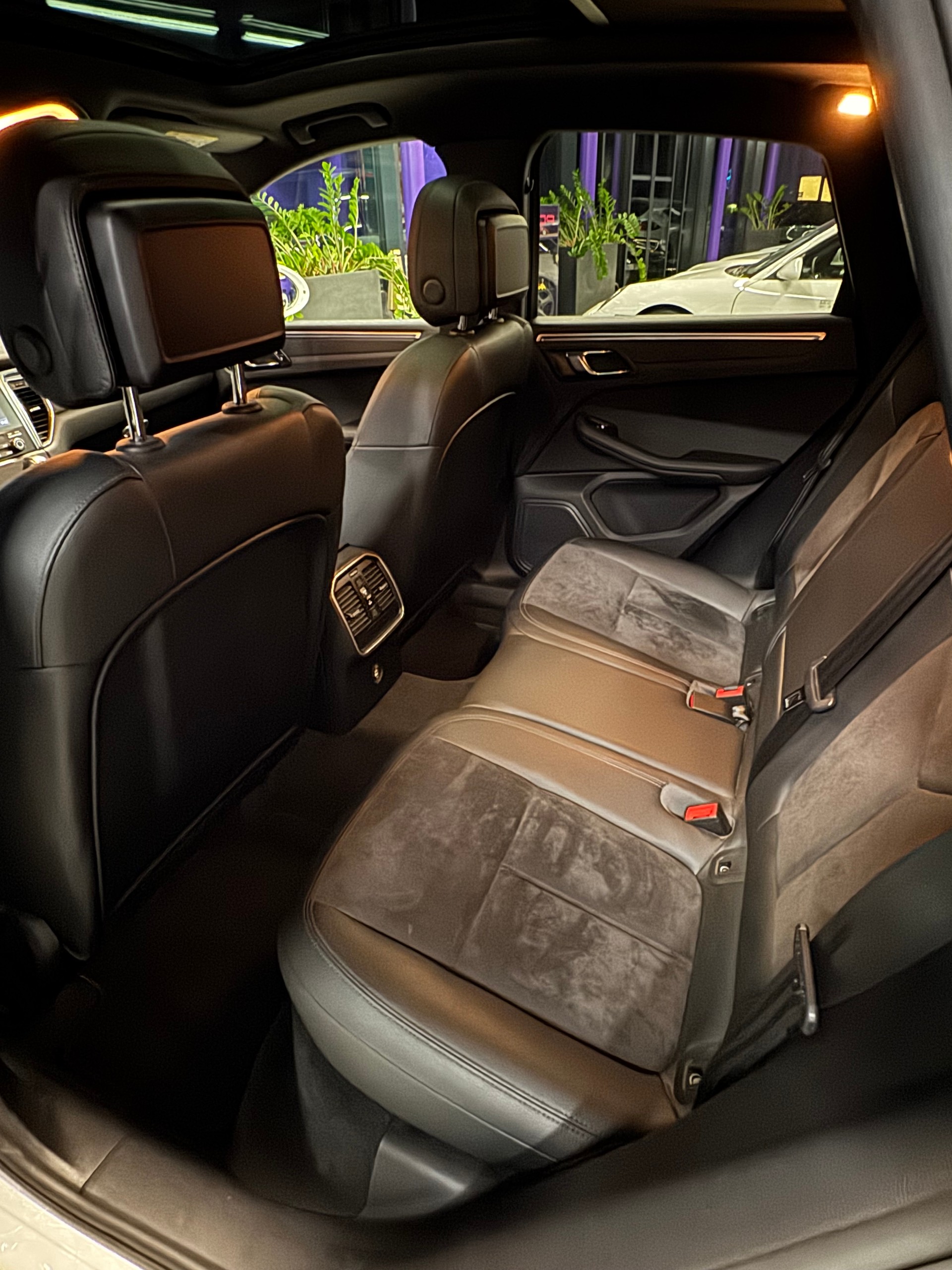 PORSCHE Macan PDK-image-8