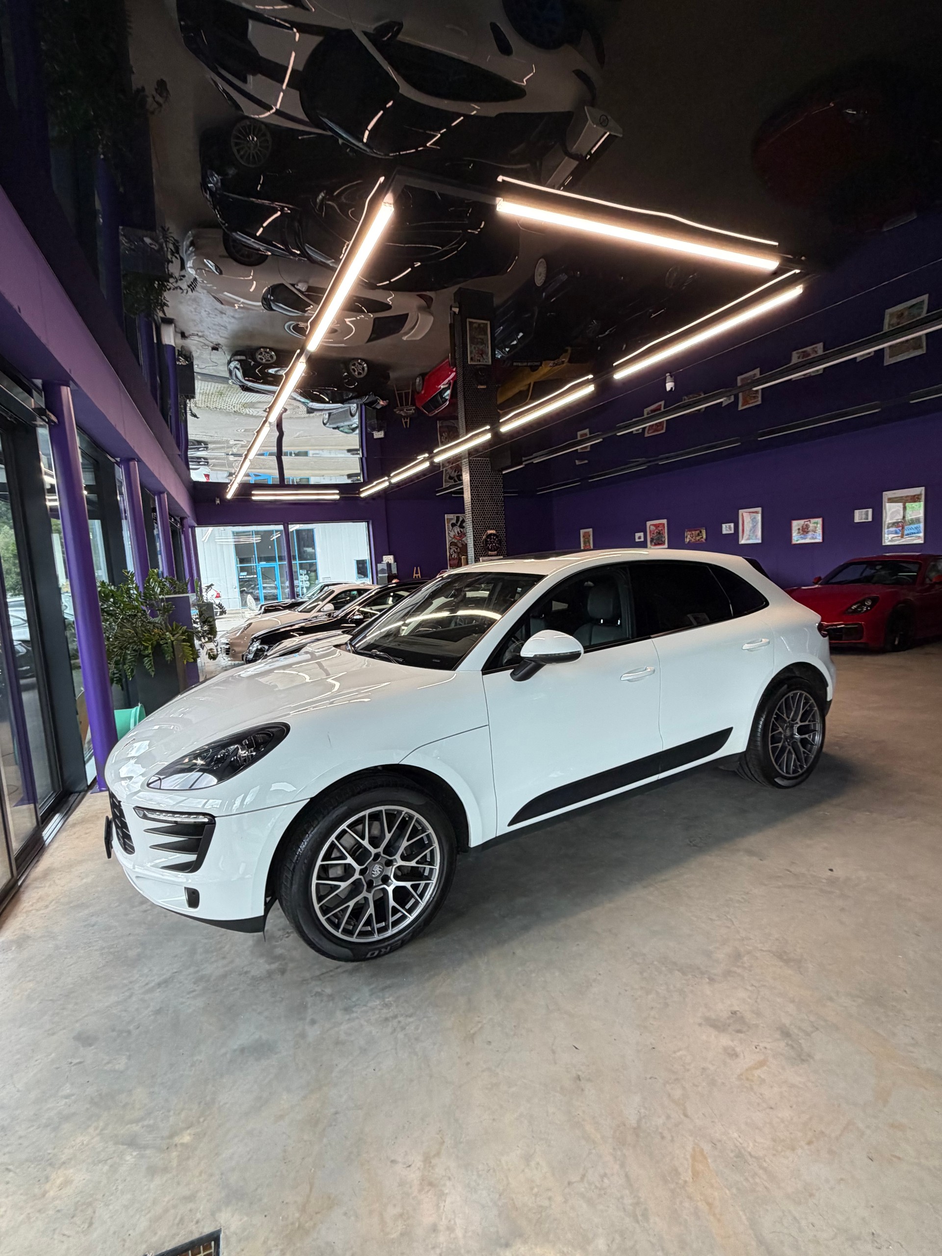 PORSCHE Macan PDK-image-0