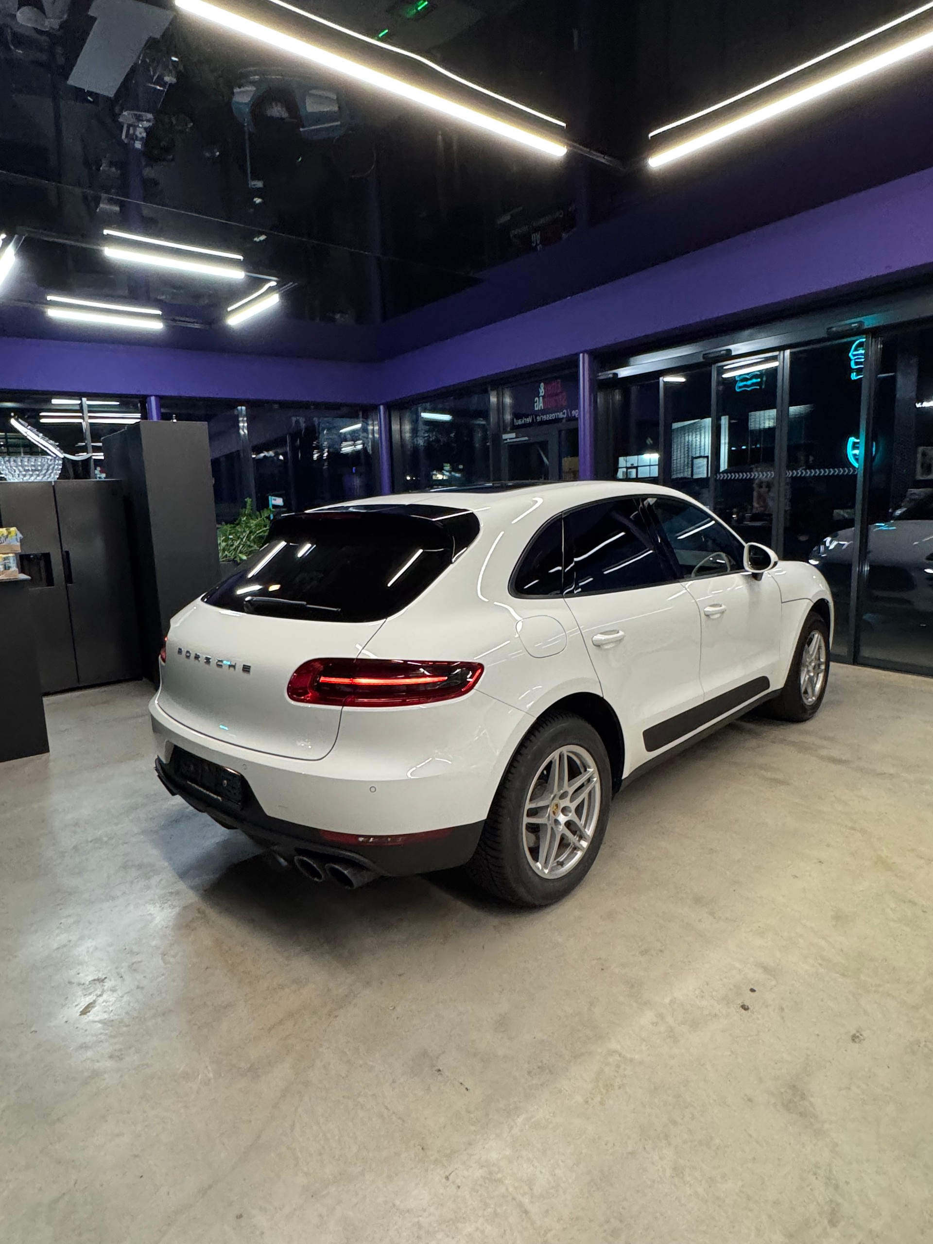 PORSCHE Macan PDK-image-7