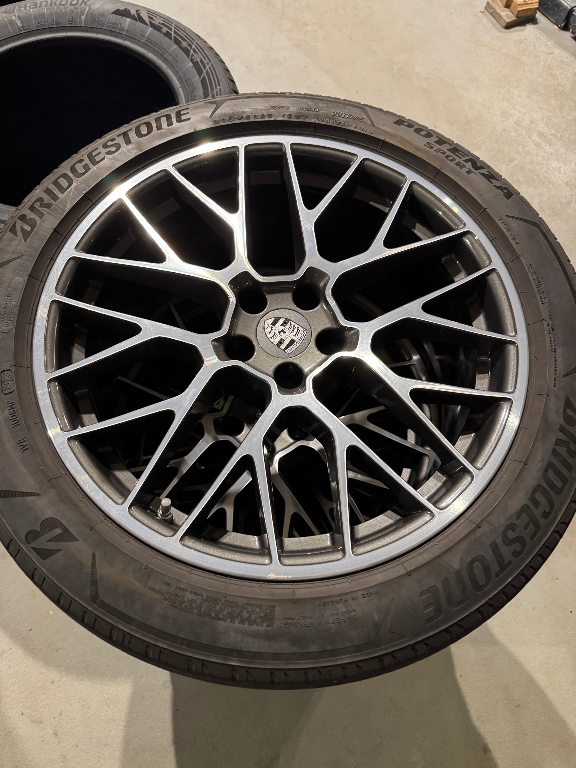 PORSCHE Macan PDK-image-10