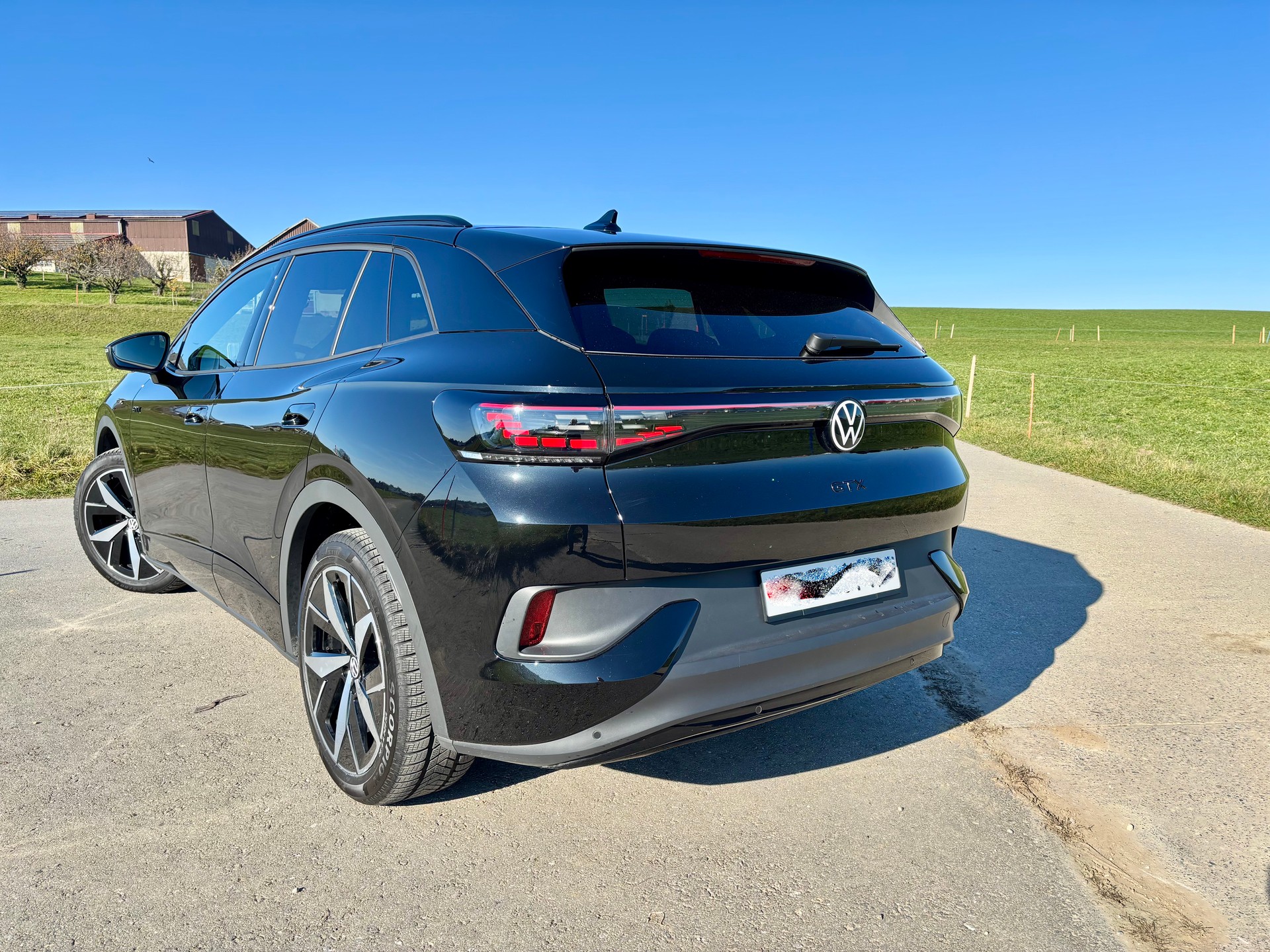 VW GTX 77 kWh 4Motion-image-3