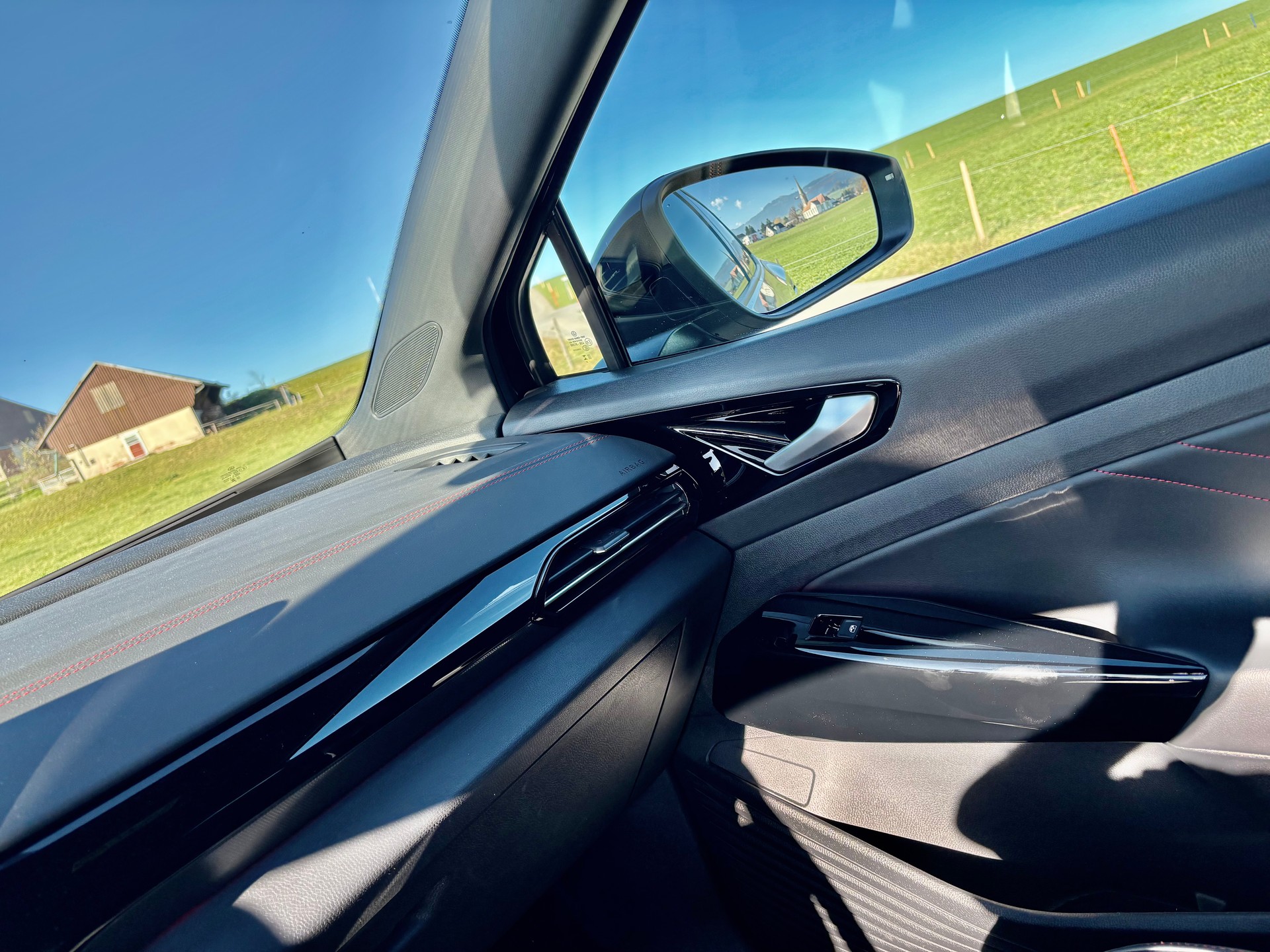 VW GTX 77 kWh 4Motion-image-8