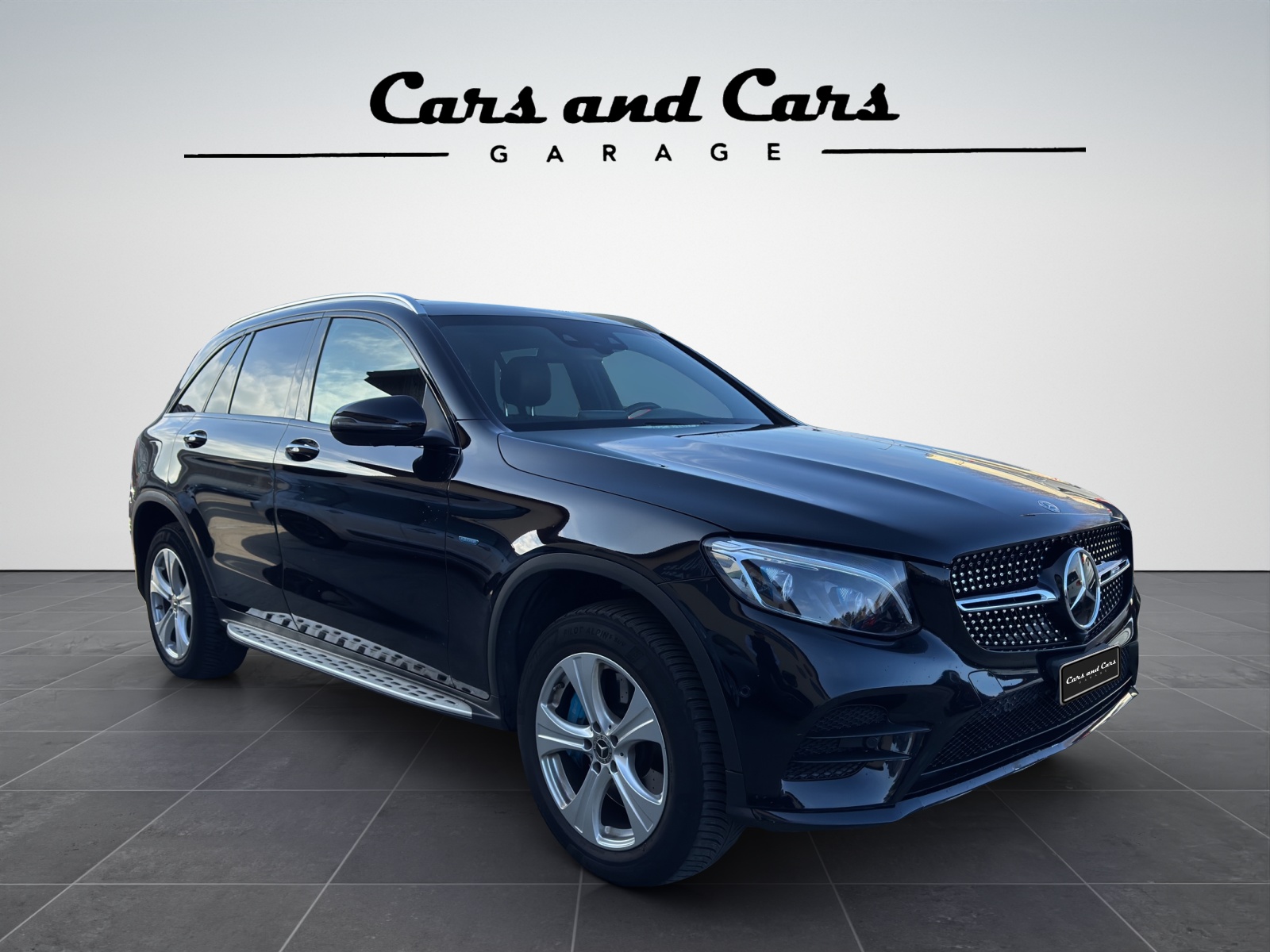 MERCEDES-BENZ GLC 350 e AMG Line 4Matic 7G-Tronic-image-2
