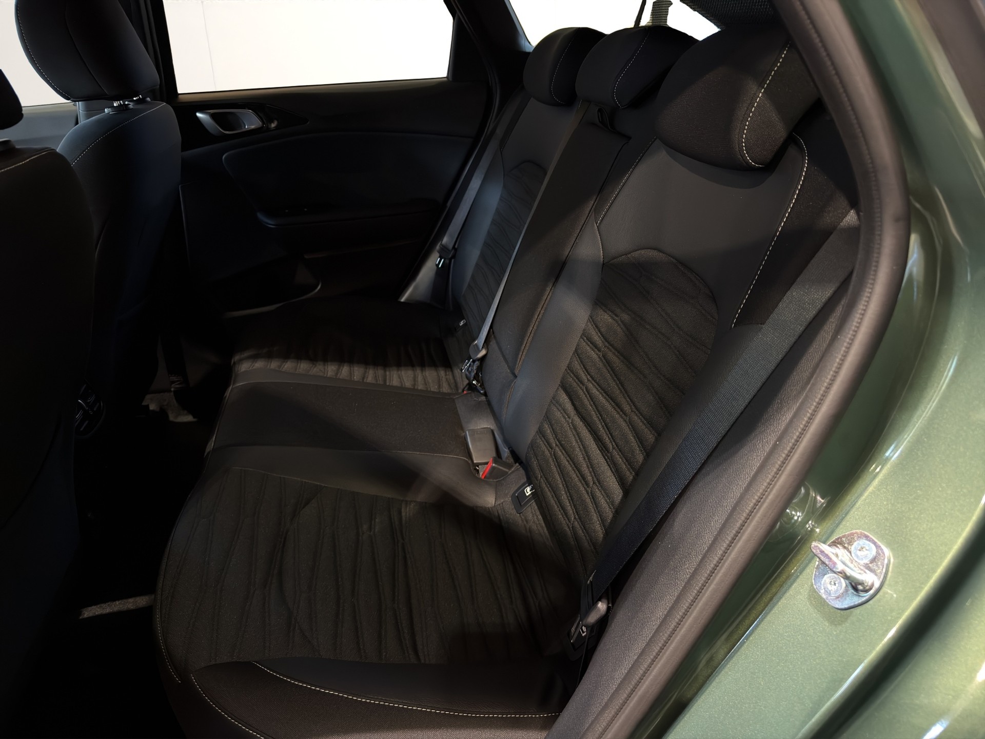 KIA Ceed Sportswagon 1.5 T-GDi MHEV GT-Line DCT-image-8