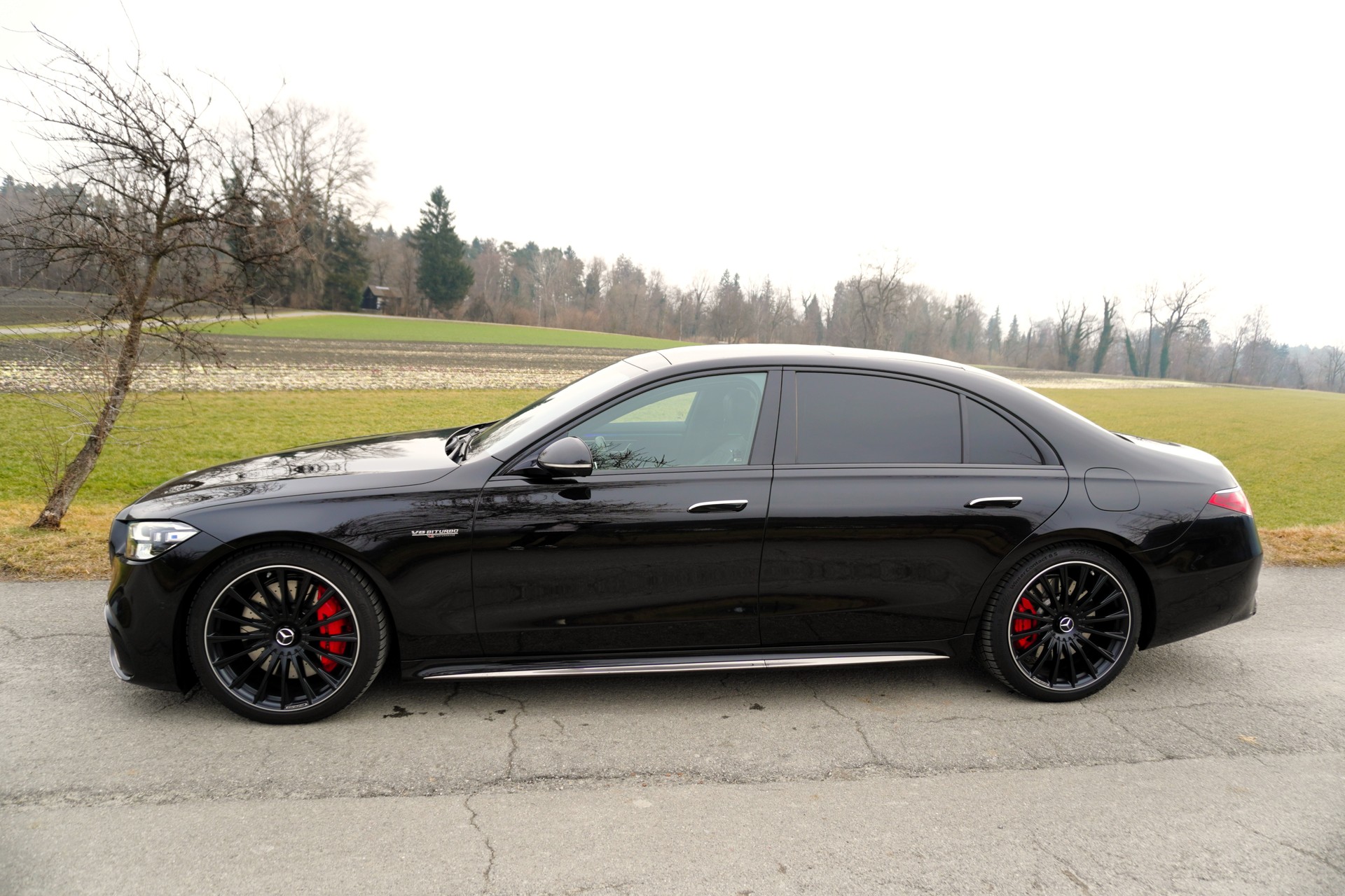 MERCEDES-BENZ S 63 AMG E Performance 4matic-image-6