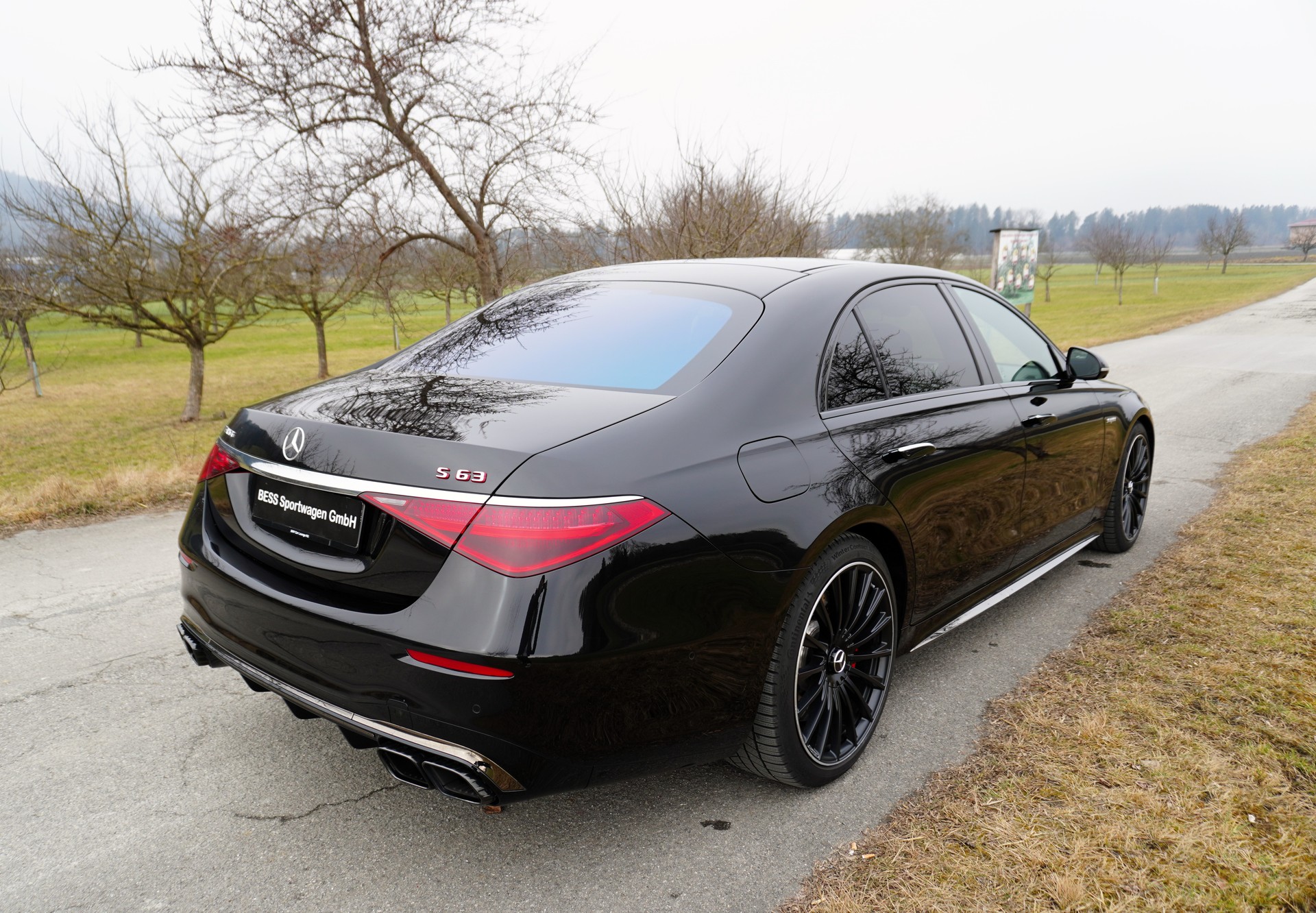MERCEDES-BENZ S 63 AMG E Performance 4matic-image-5