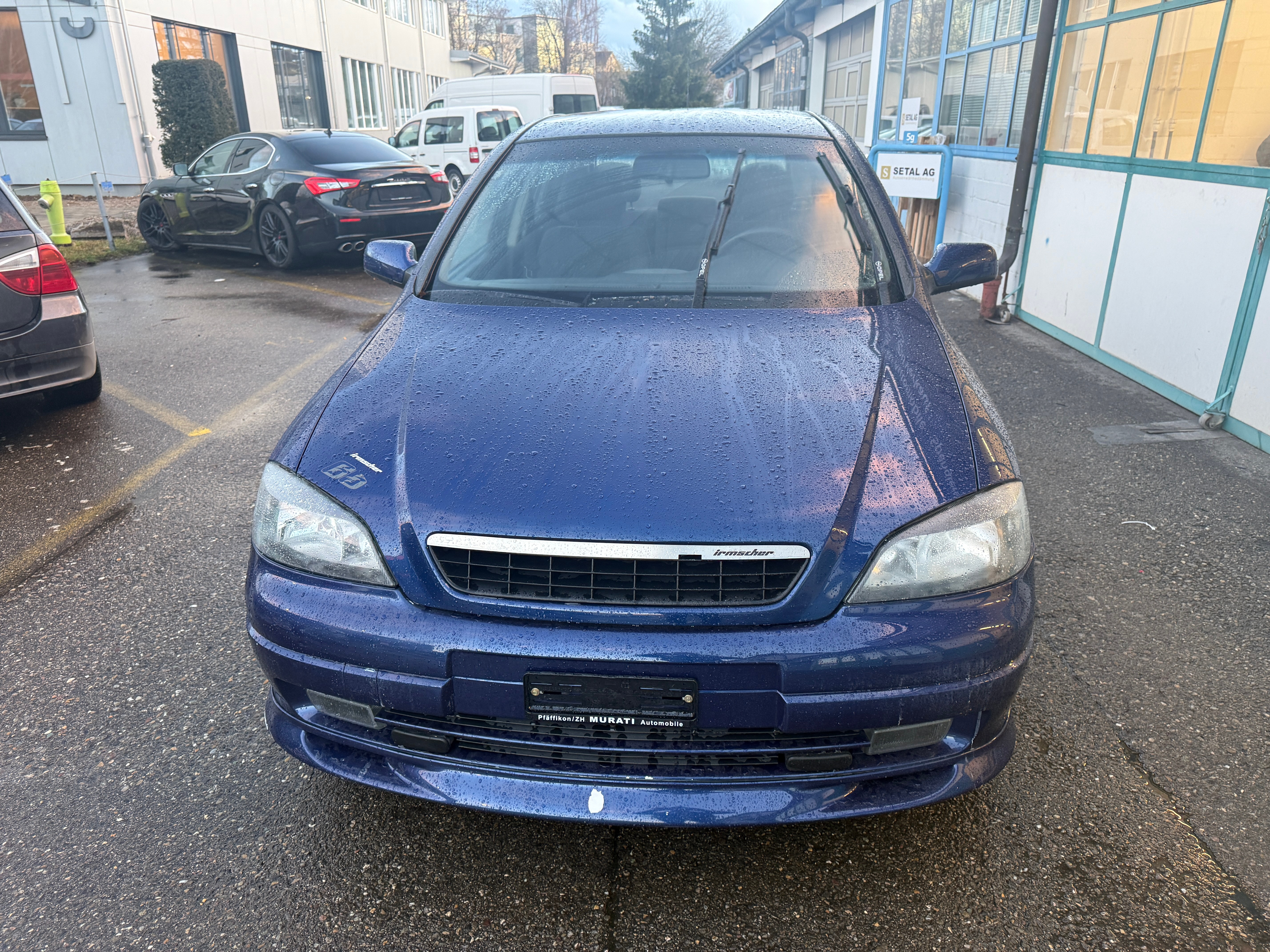 Car photo