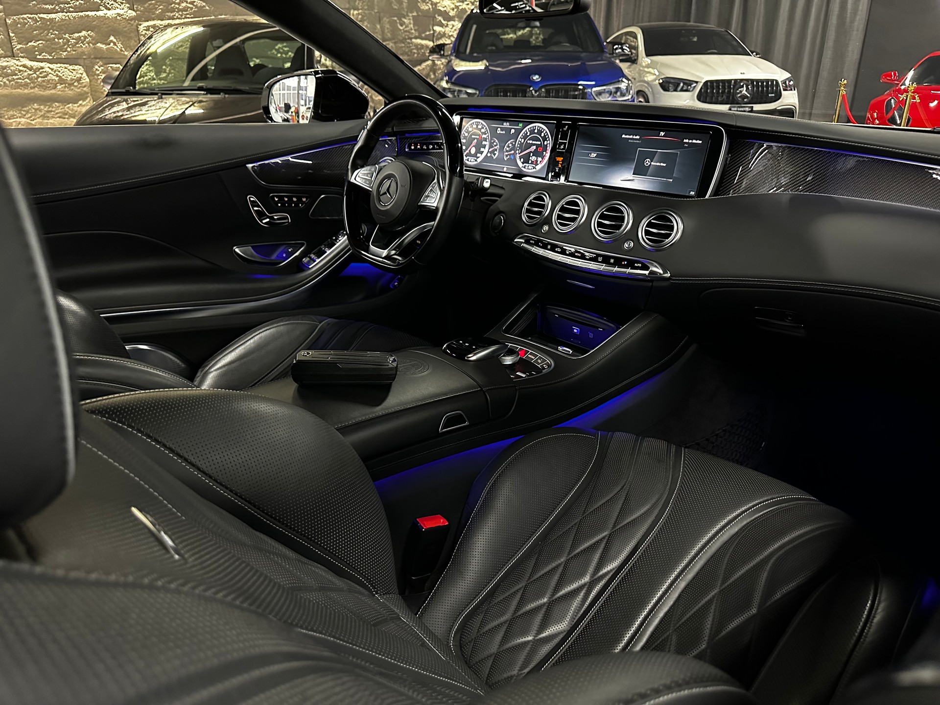 MERCEDES-BENZ S 63 AMG Cabriolet 4Matic Speedshift MCT AMG Driver's Package-image-8